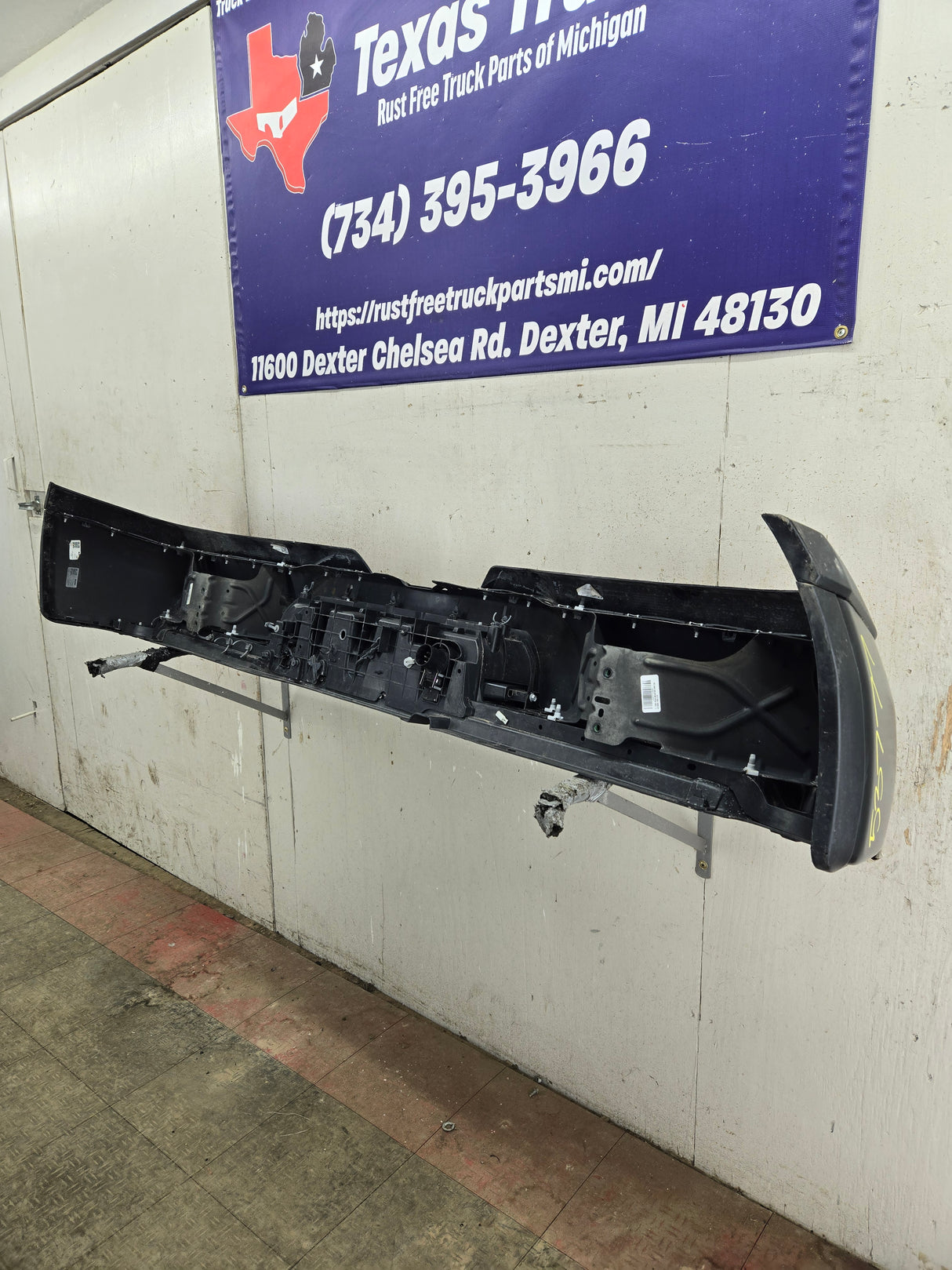 2019-2025 Dodge Ram 2500 3500 5th Gen Rear Bumper