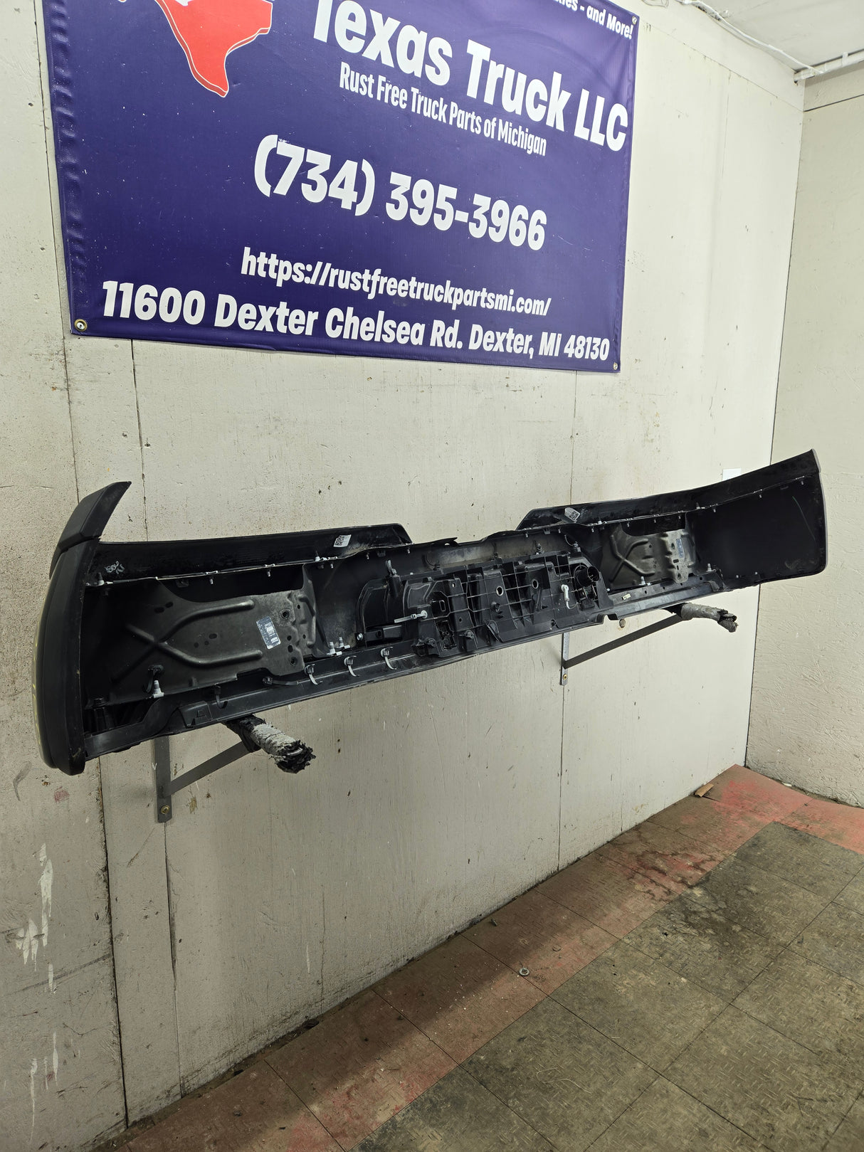 2019-2025 Dodge Ram 2500 3500 5th Gen Rear Bumper