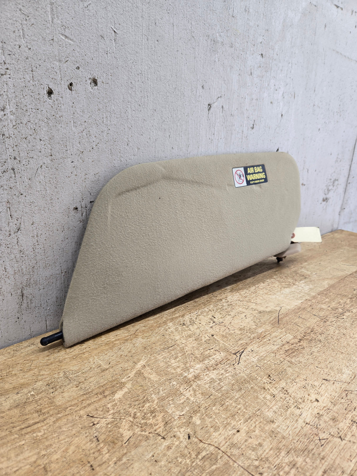 1999-2001 Ford Excursion / Super Duty Passenger Side Sun Visor With Light F250 F350 F450 F550 RH