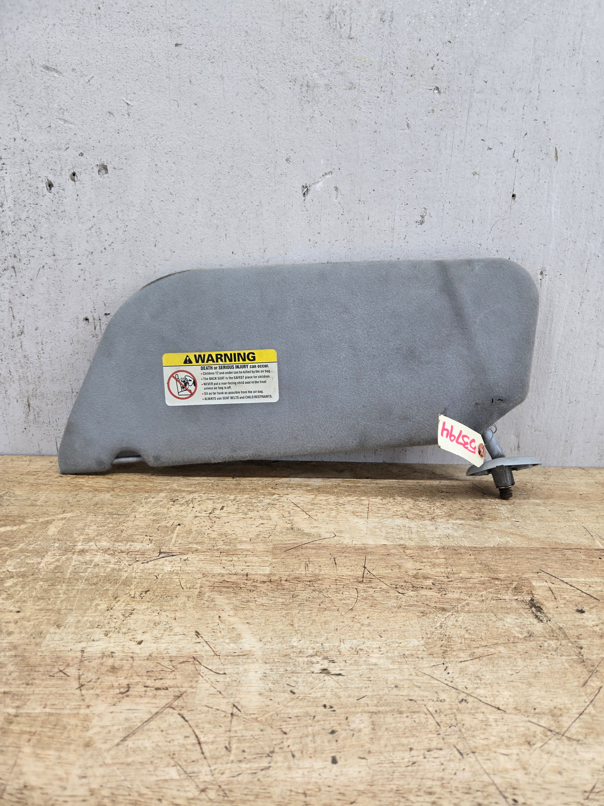 2002-2007 Ford Excursion / Super Duty Passenger Side Sun Visor W/O Light F250 F350 F450 F550 RH