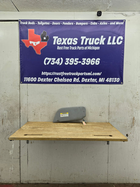 2002-2007 Ford Excursion / Super Duty Passenger Side Sun Visor W/O Light F250 F350 F450 F550 RH