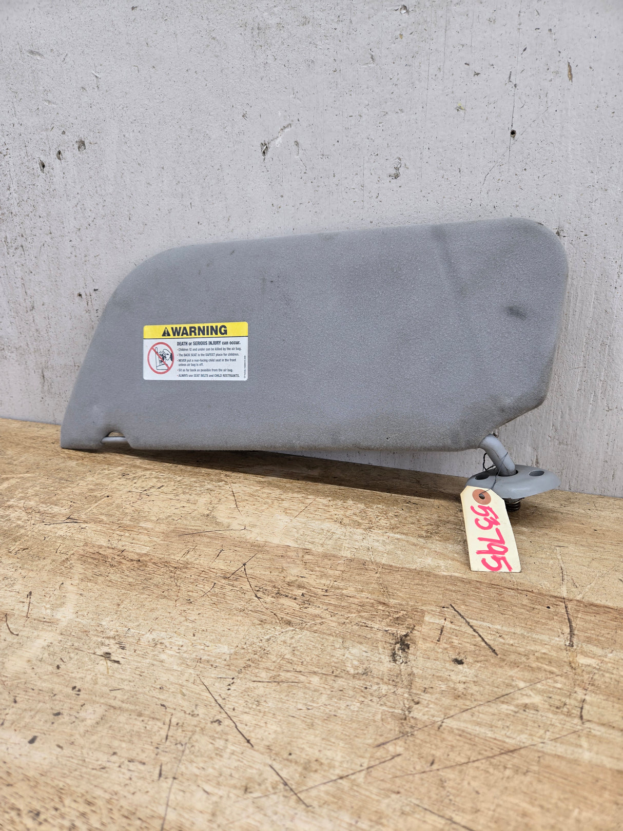 2002-2007 Ford Excursion / Super Duty Passenger Side Sun Visor W/O Light F250 F350 F450 F550 RH