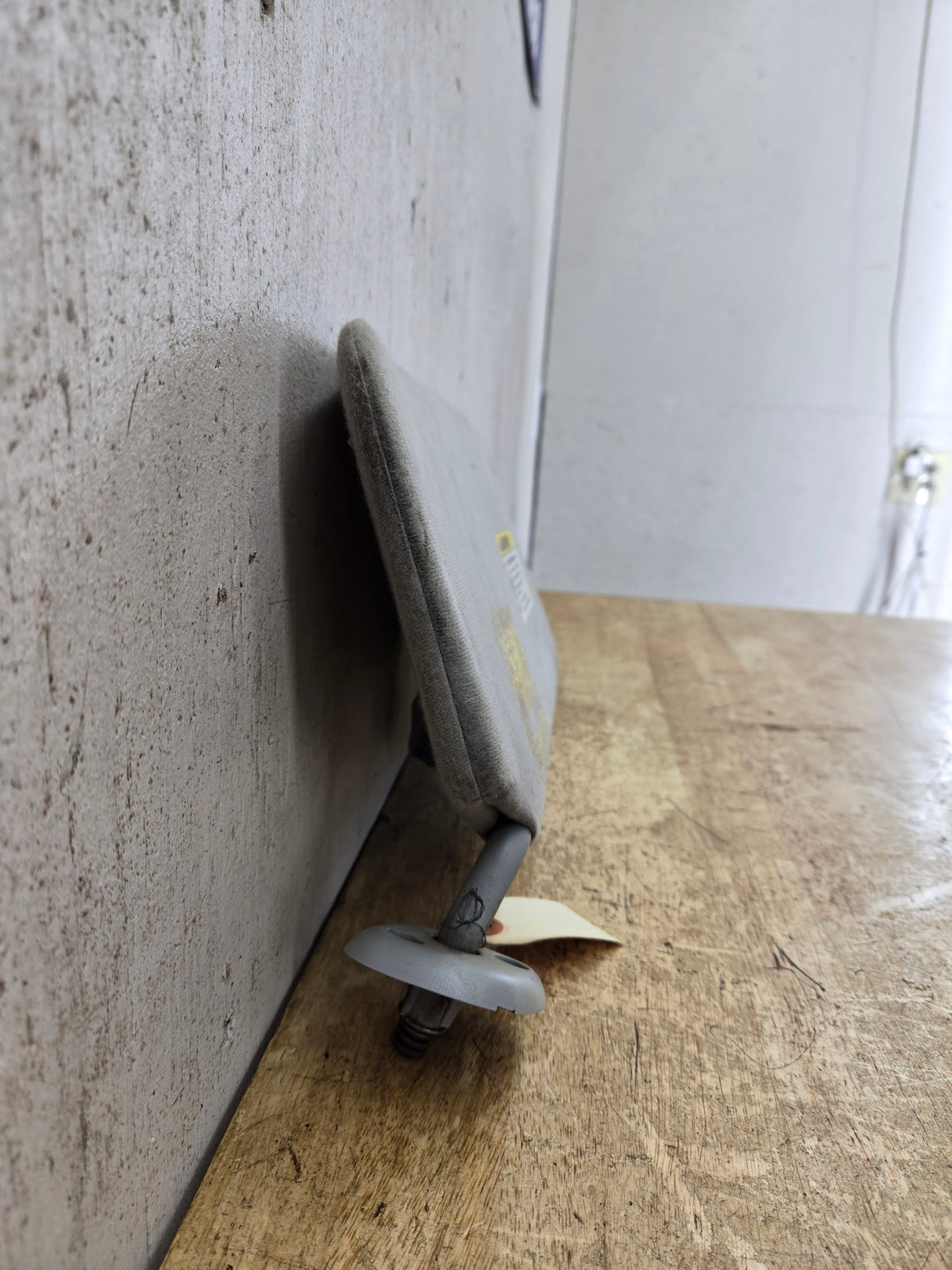 2002-2007 Ford Excursion / Super Duty Driver Side Sun Visor W/O Light F250 F350 F450 F550 LH