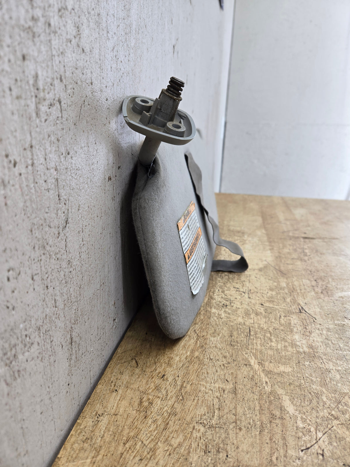 2002-2007 Ford Excursion / Super Duty Driver Side Sun Visor W/O Light F250 F350 F450 F550 LH