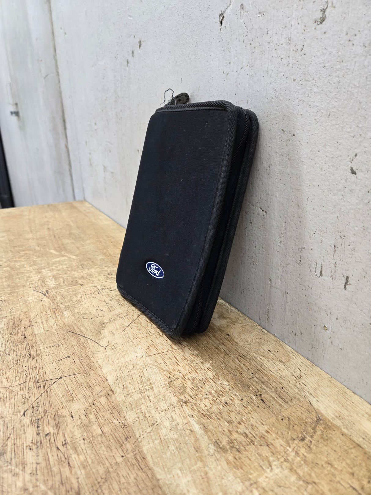 2000'S Ford Owners Manual ID Document Holder Super Duty F150 F250 F350 F450 F550 YS4J-19A342-AA