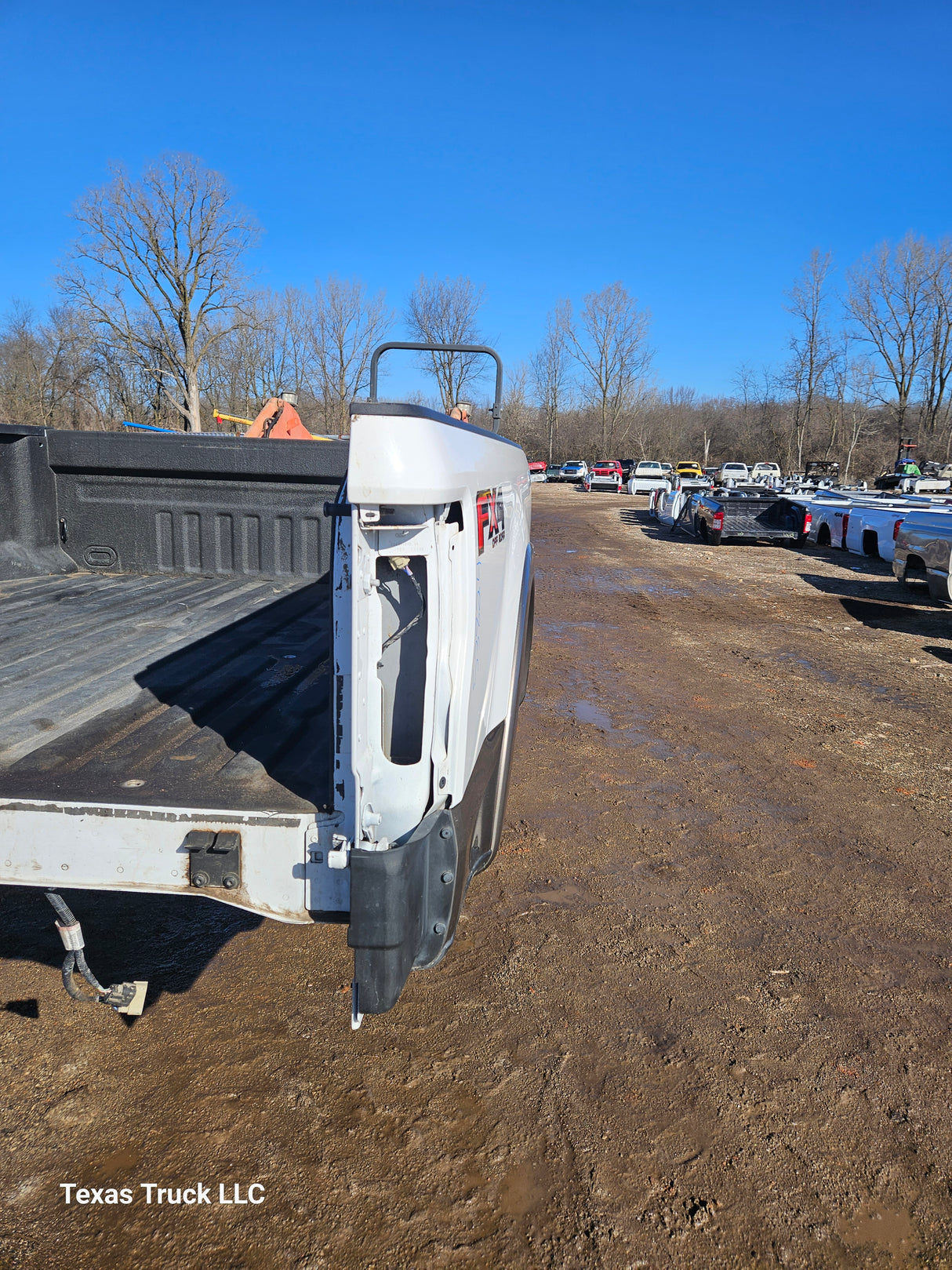 2017-2022 Ford F250 F350 Super Duty 6' 9" Short Truck Bed