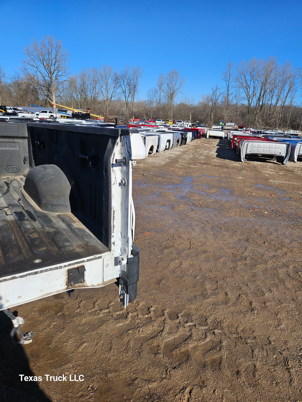 2017-2022 Ford F250 F350 Super Duty 6' 9" Short Truck Bed