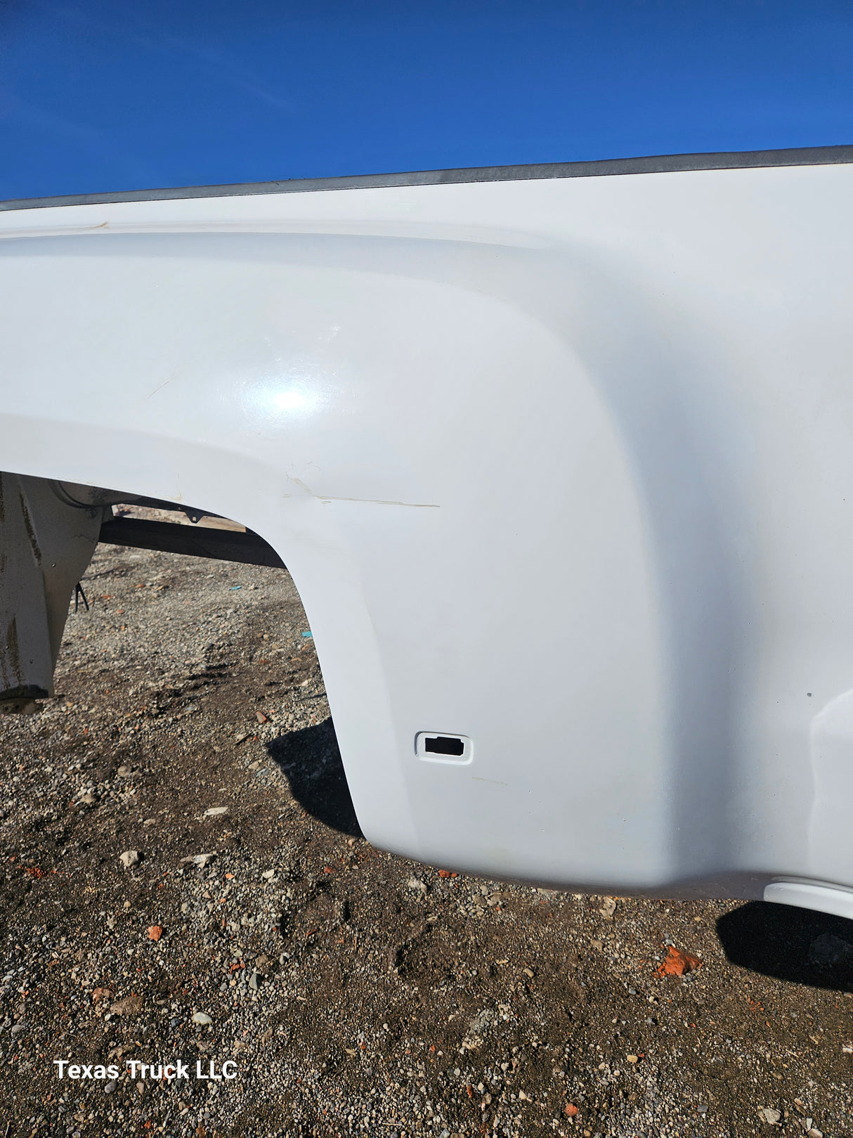 2014-2019 Chevrolet Silverado / GMC Sierra 3500 HD 8' Dually Truck Bed