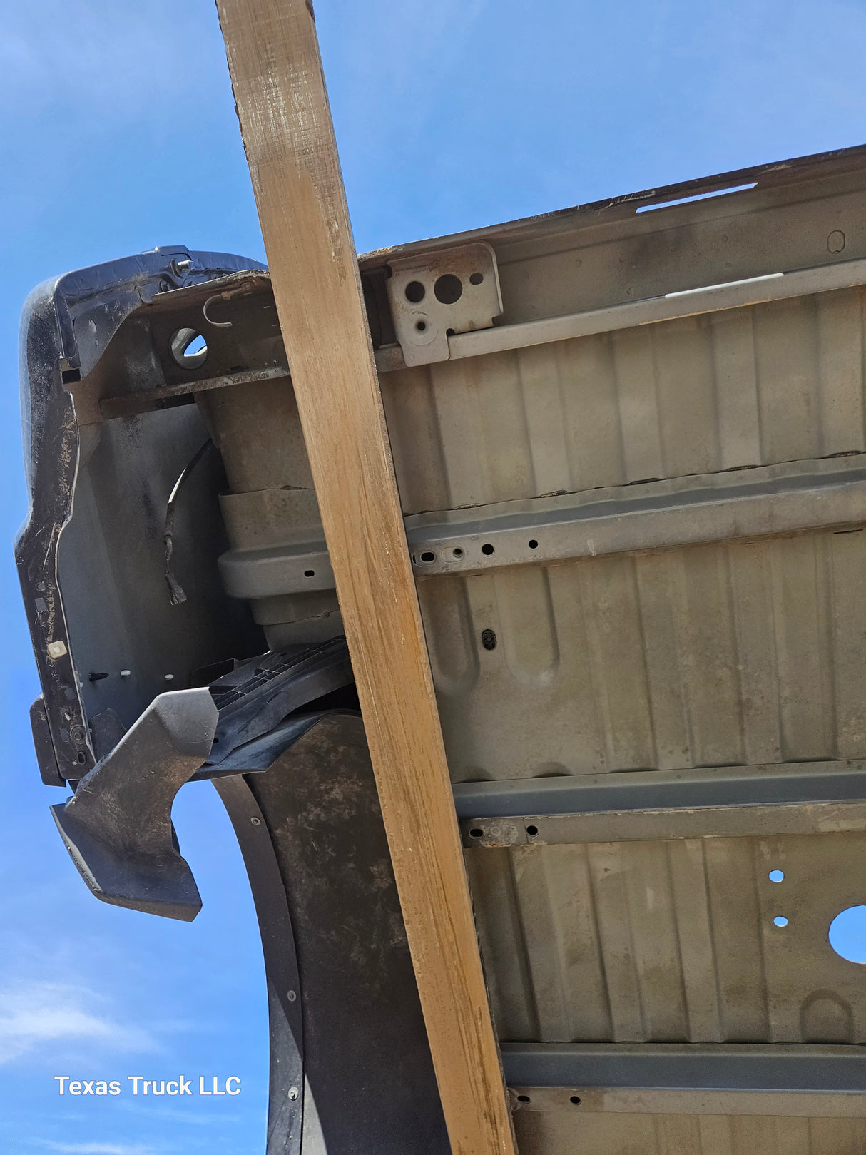 2019-2025 Dodge Ram 2500 3500 5th Gen 6' 4" Short Truck Bed