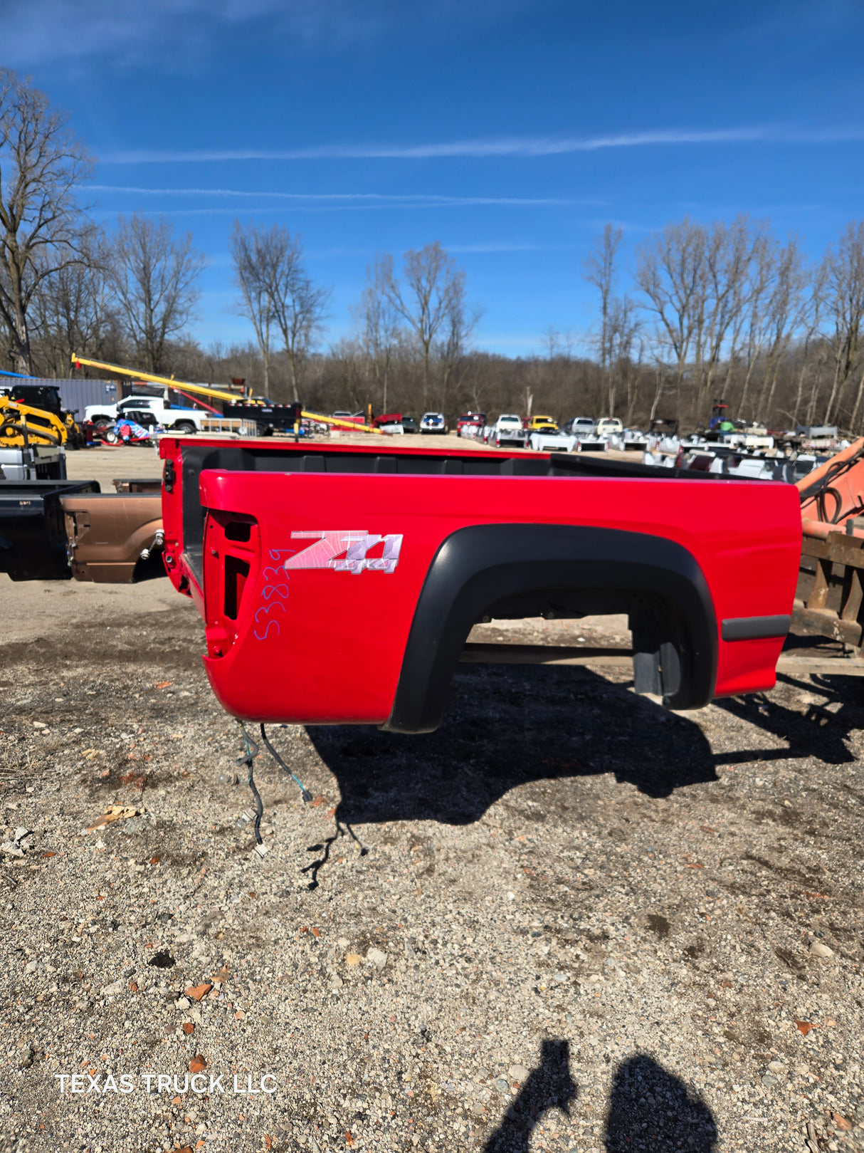 2004-2013 Chevrolet Colorado / GMC Canyon Short / Mid Size Truck Bed 73"