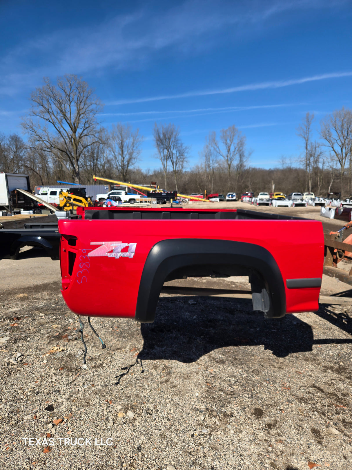 2004-2013 Chevrolet Colorado / GMC Canyon Short / Mid Size Truck Bed 73"