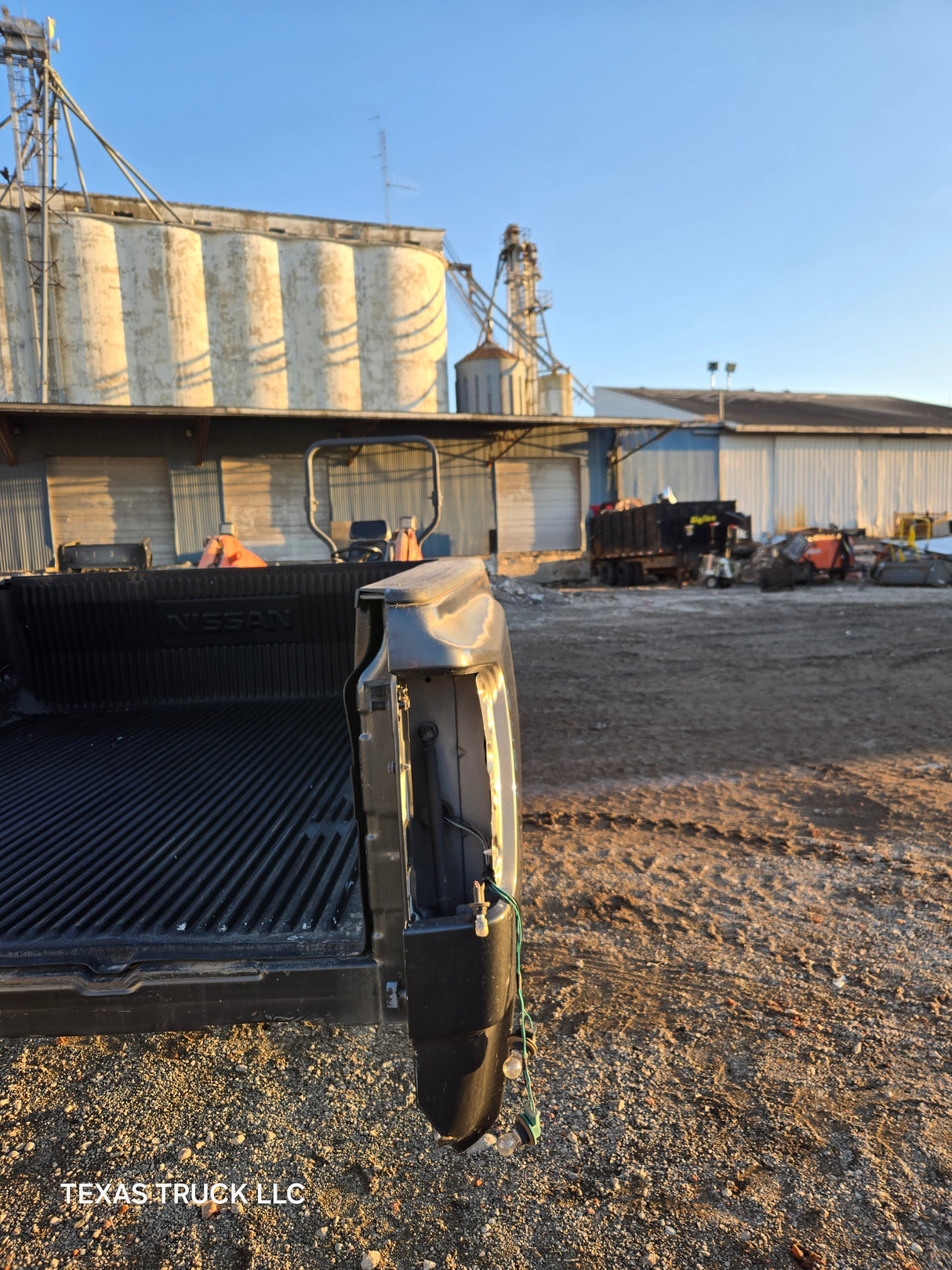 2004-2015 Nissan Titan King Cab 6.5' Short / Long Bed