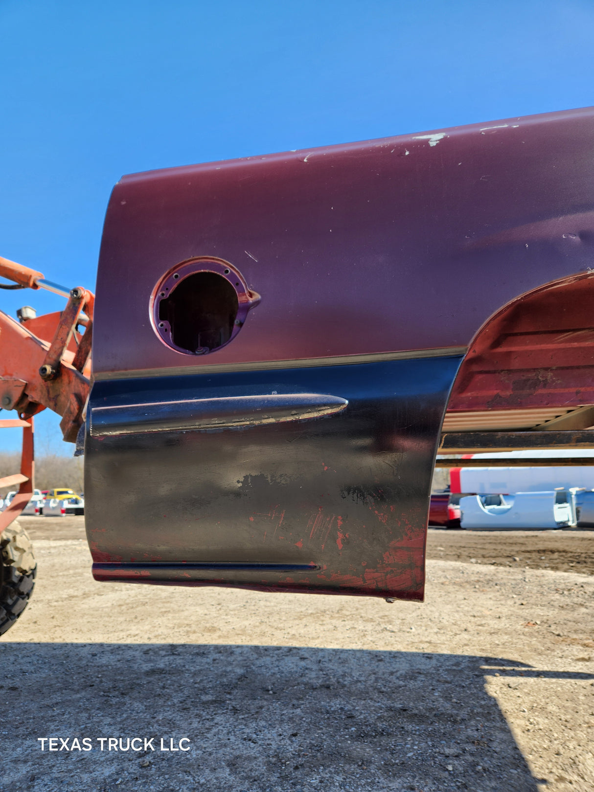 1999-2007 Chevrolet Silverado / GMC Sierra 1500 2500 3500 HD 6' 6" Short Truck Bed