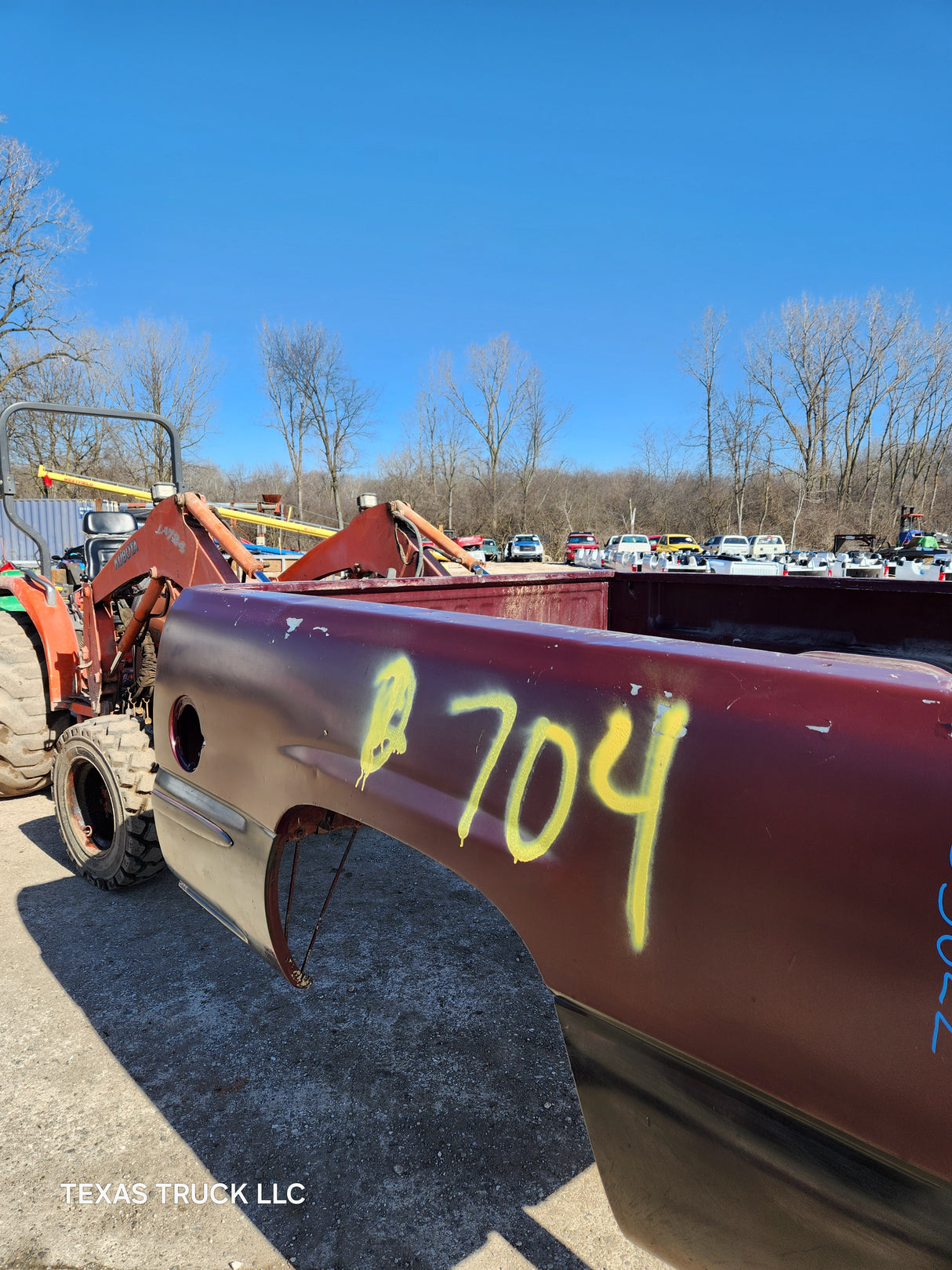 1999-2007 Chevrolet Silverado / GMC Sierra 1500 2500 3500 HD 6' 6" Short Truck Bed