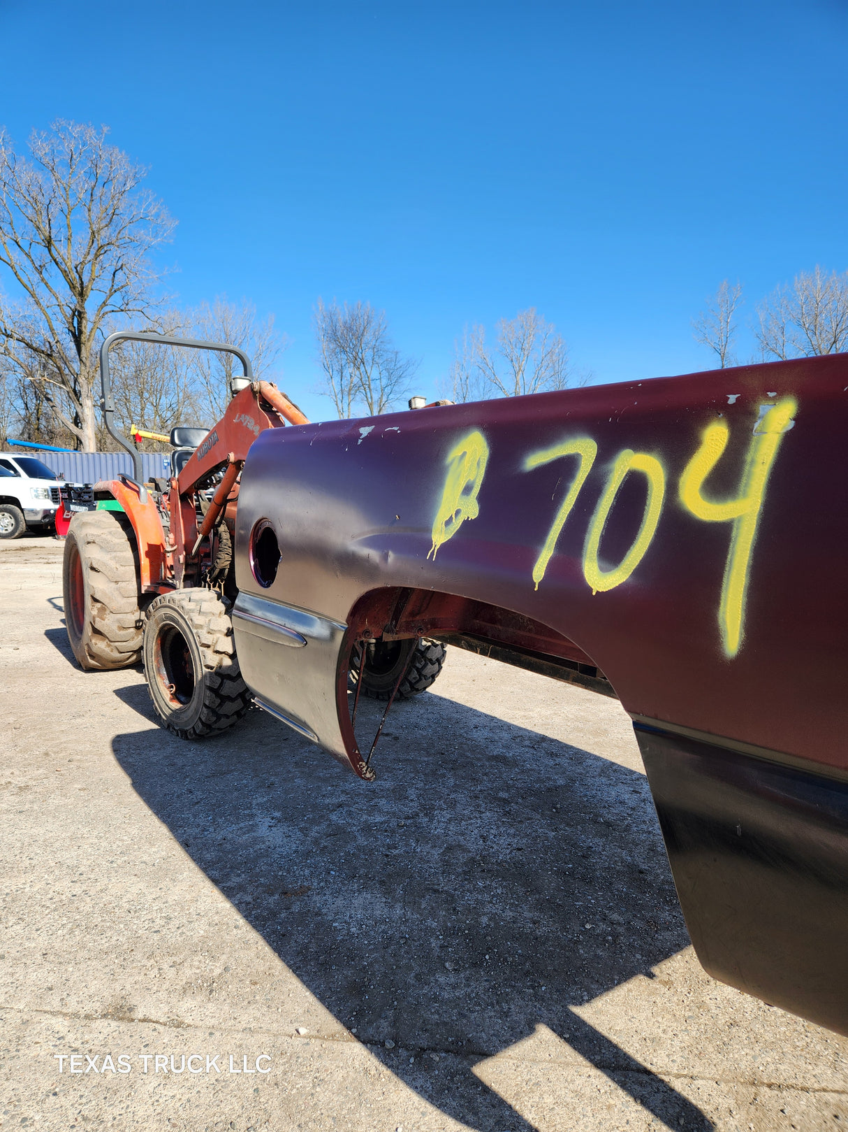 1999-2007 Chevrolet Silverado / GMC Sierra 1500 2500 3500 HD 6' 6" Short Truck Bed