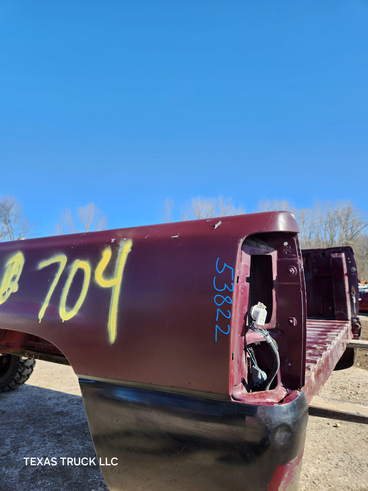 1999-2007 Chevrolet Silverado / GMC Sierra 1500 2500 3500 HD 6' 6" Short Truck Bed