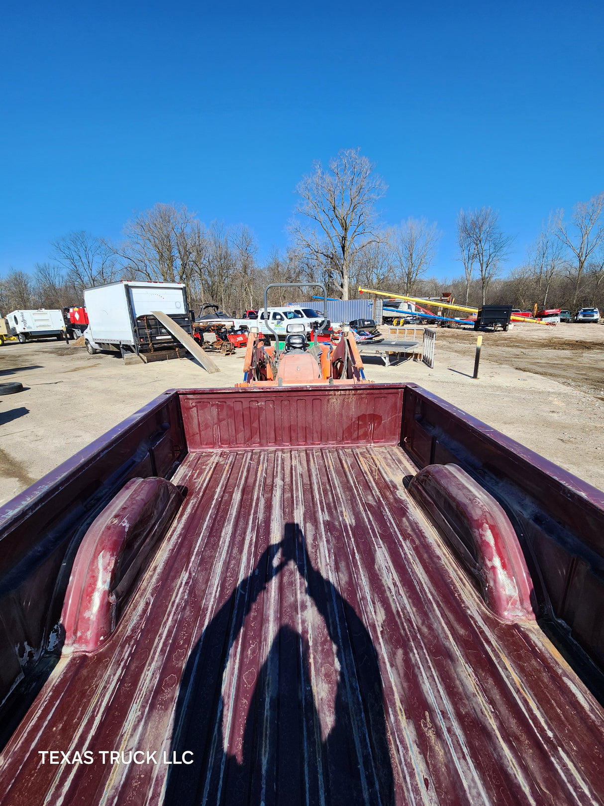 1999-2007 Chevrolet Silverado / GMC Sierra 1500 2500 3500 HD 6' 6" Short Truck Bed