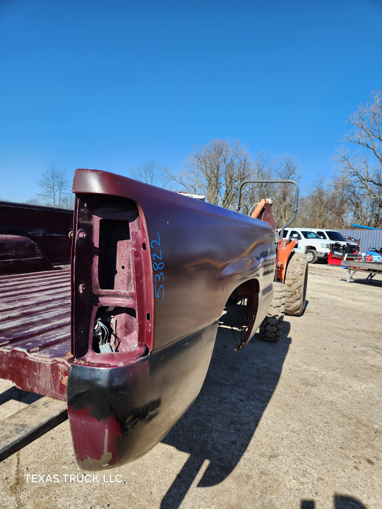 1999-2007 Chevrolet Silverado / GMC Sierra 1500 2500 3500 HD 6' 6" Short Truck Bed