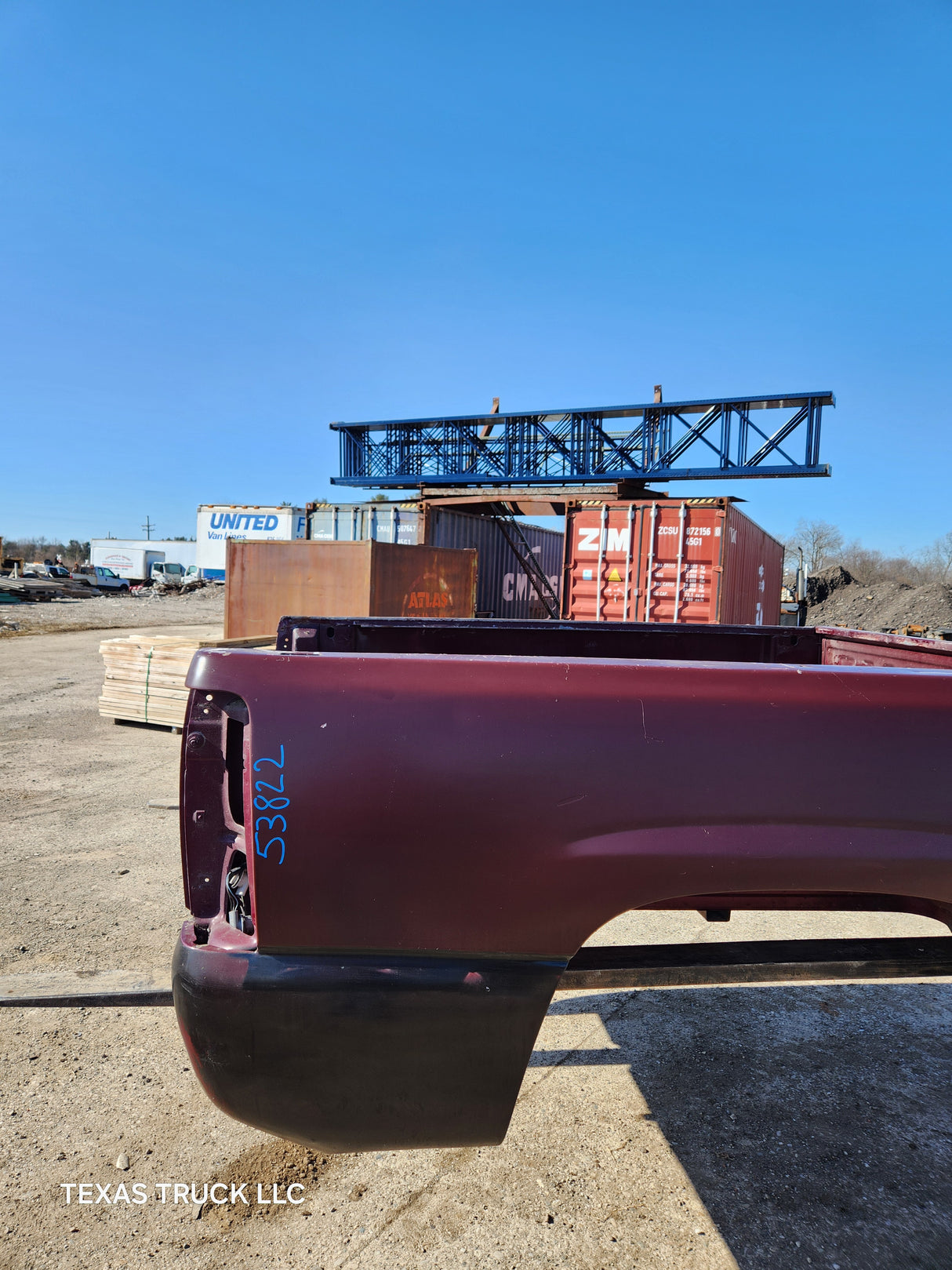 1999-2007 Chevrolet Silverado / GMC Sierra 1500 2500 3500 HD 6' 6" Short Truck Bed