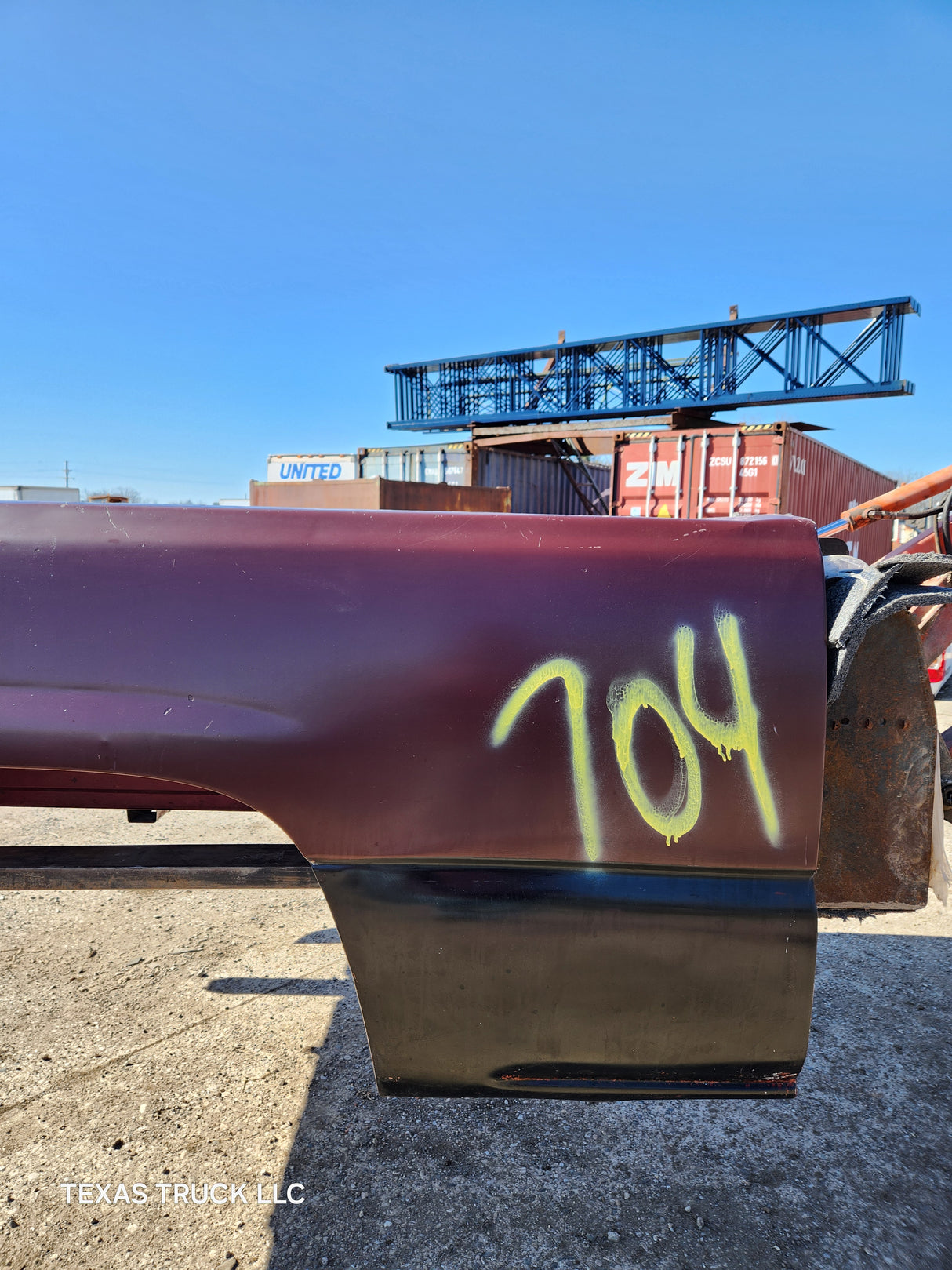 1999-2007 Chevrolet Silverado / GMC Sierra 1500 2500 3500 HD 6' 6" Short Truck Bed