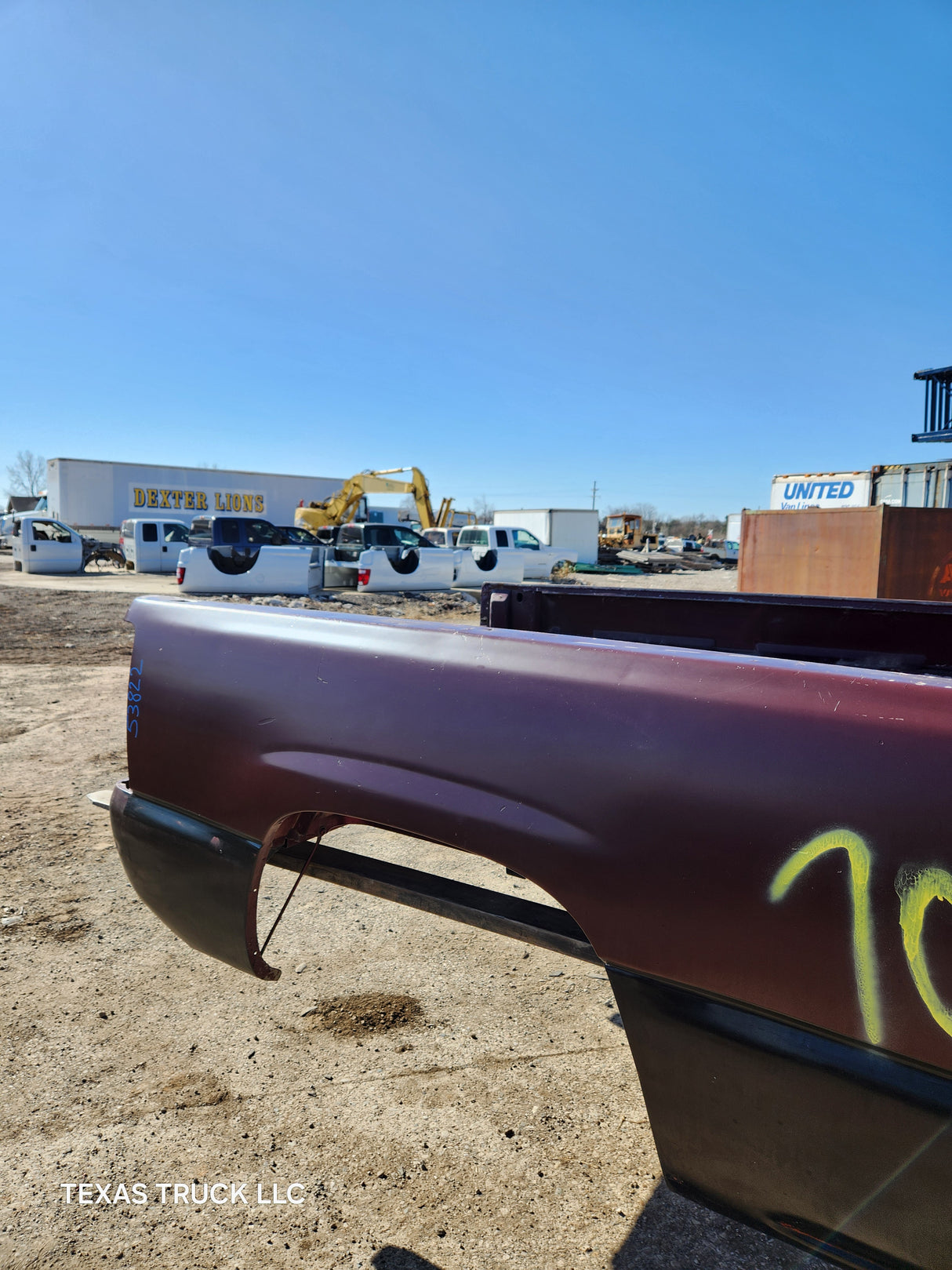 1999-2007 Chevrolet Silverado / GMC Sierra 1500 2500 3500 HD 6' 6" Short Truck Bed