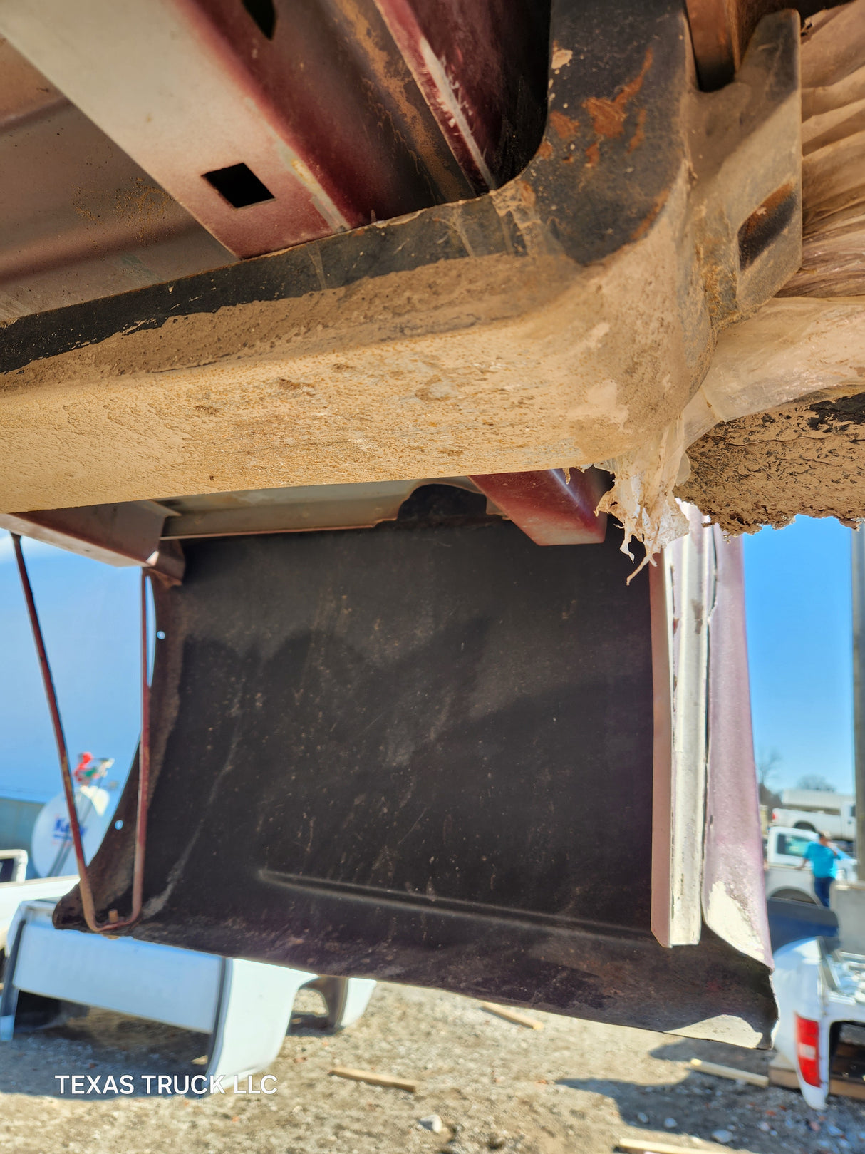 1999-2007 Chevrolet Silverado / GMC Sierra 1500 2500 3500 HD 6' 6" Short Truck Bed