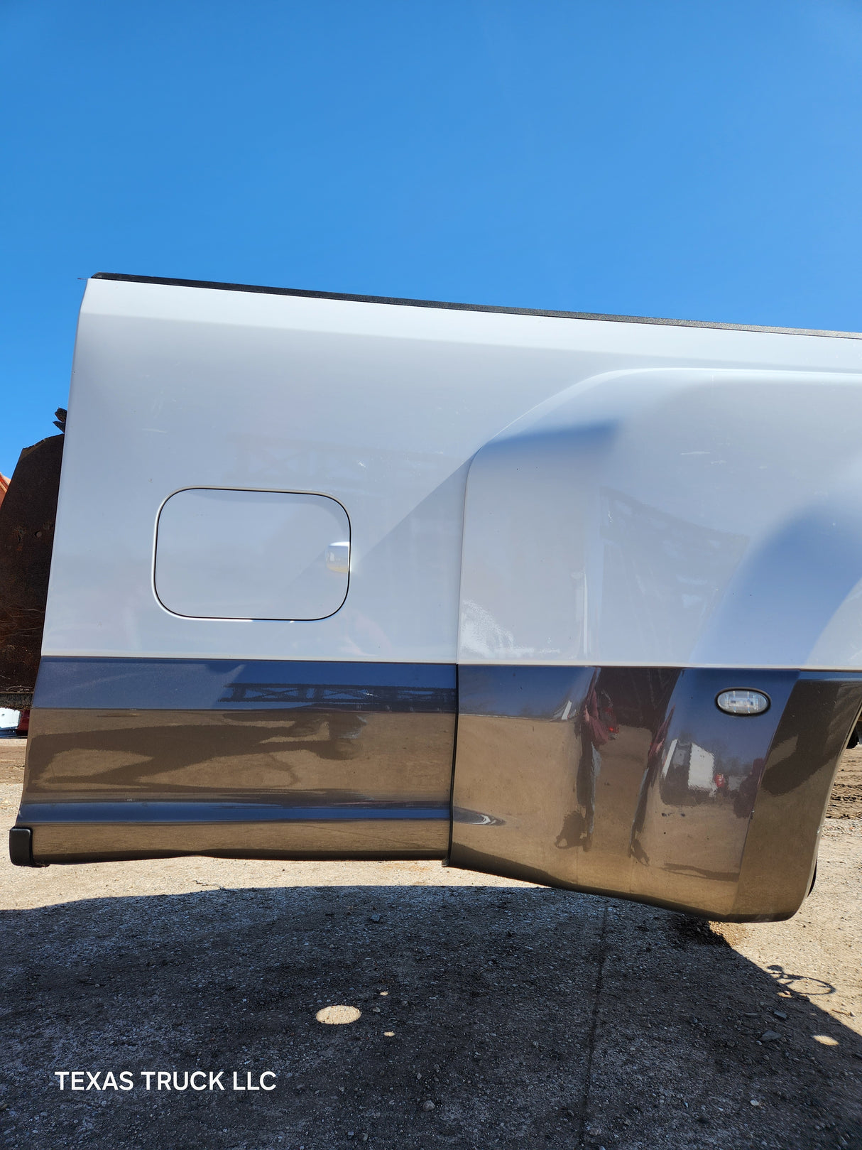 2017-2022 Ford Super Duty F350 F450 F550 8' Dually Bed