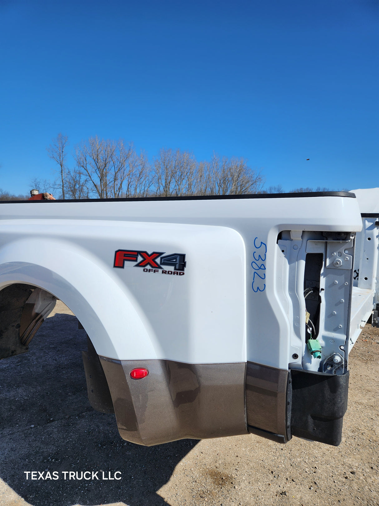 2017-2022 Ford Super Duty F350 F450 F550 8' Dually Bed