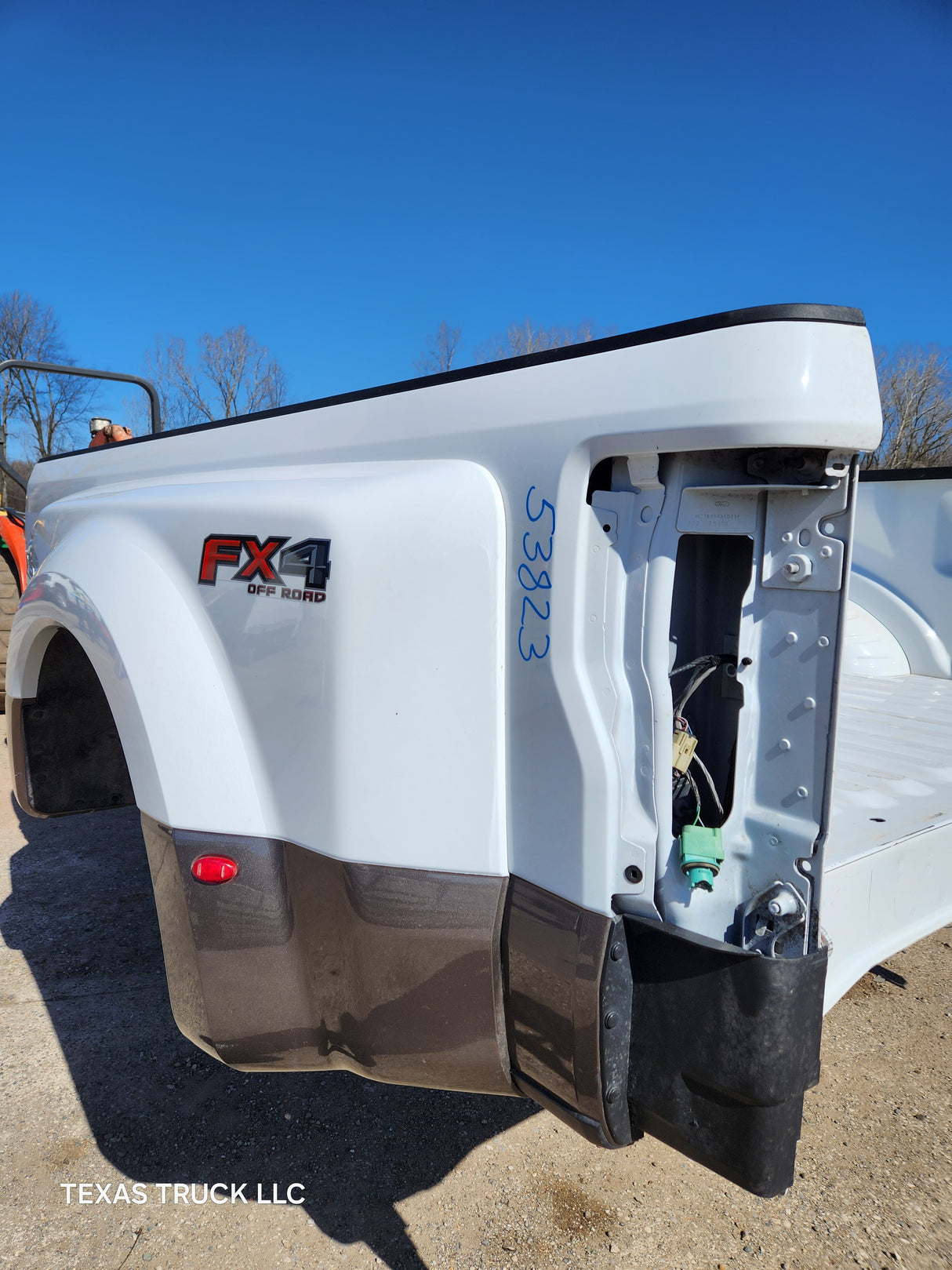 2017-2022 Ford Super Duty F350 F450 F550 8' Dually Bed
