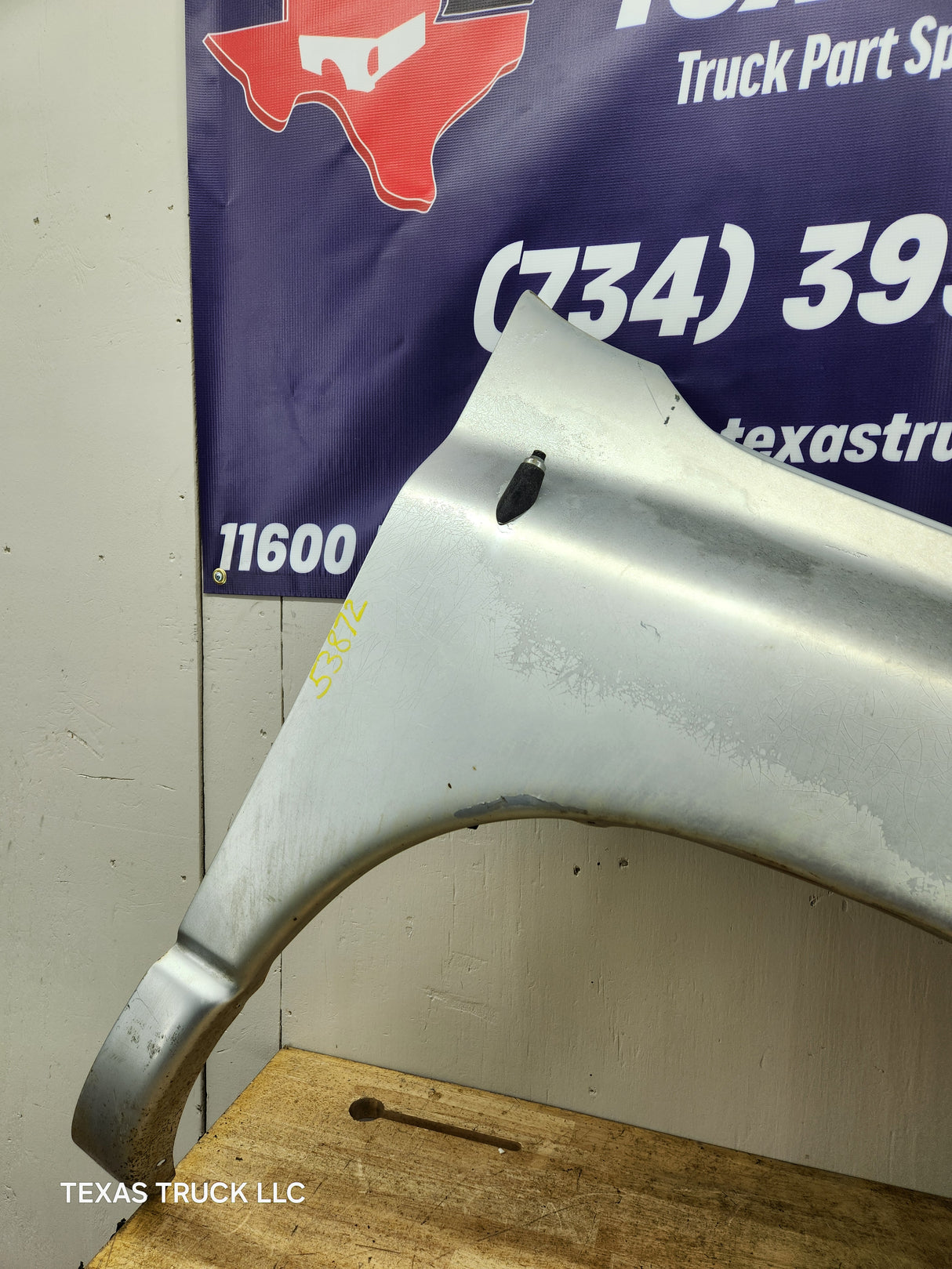 2003-2005 Dodge Ram 3rd Gen 1500 2500 3500 RH Passenger Side Fender