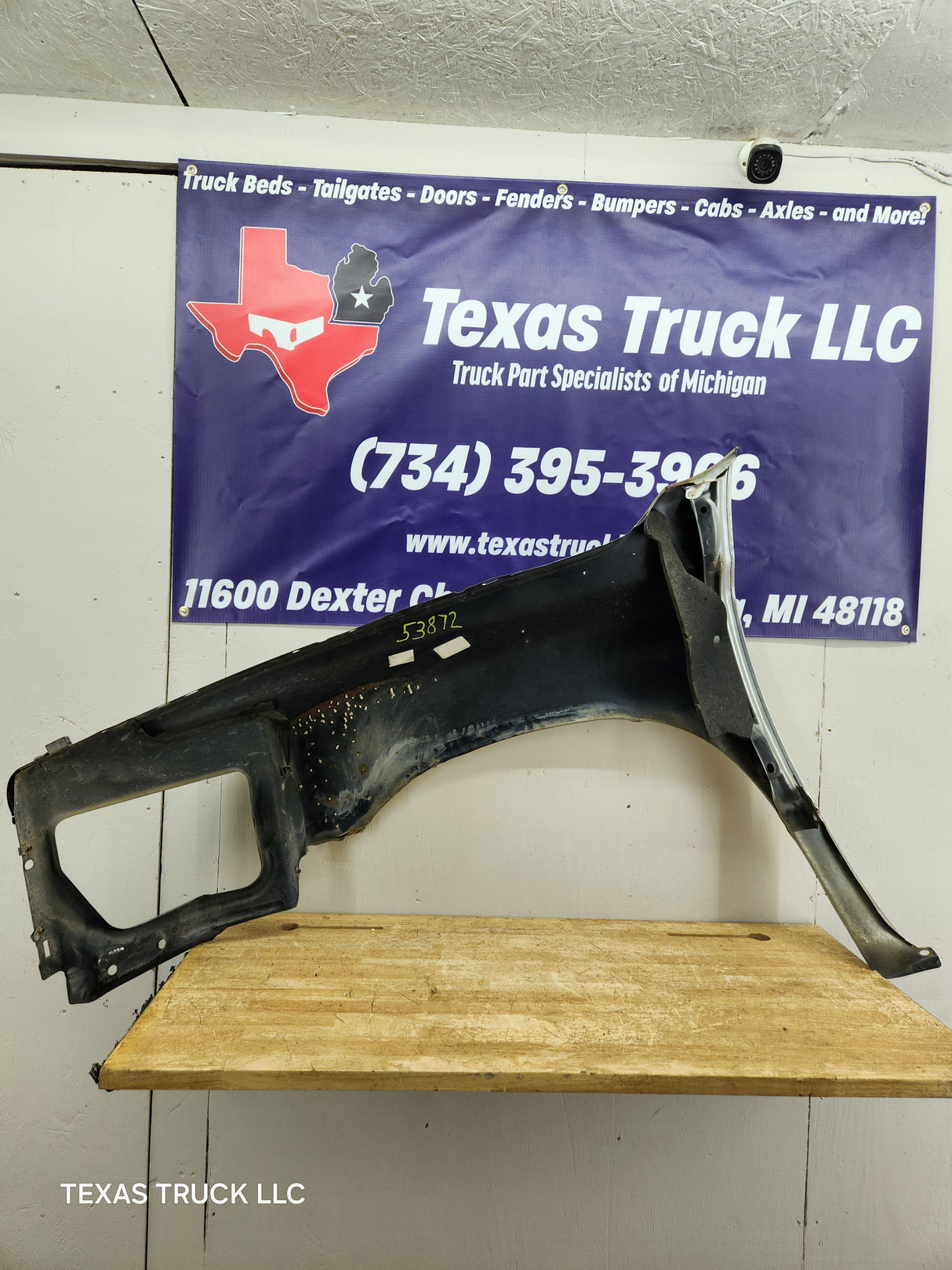 2003-2005 Dodge Ram 3rd Gen 1500 2500 3500 RH Passenger Side Fender