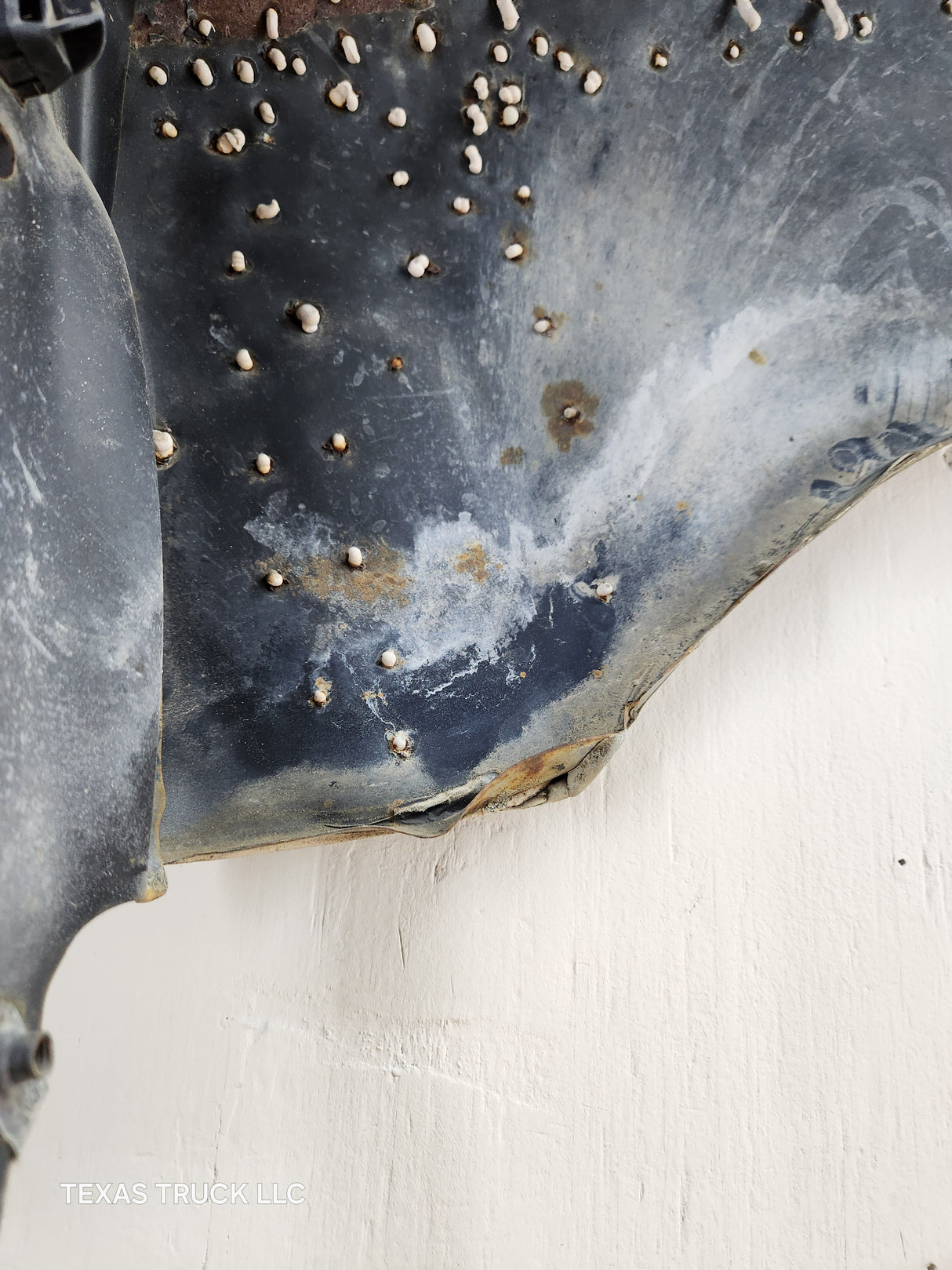 2003-2005 Dodge Ram 3rd Gen 1500 2500 3500 RH Passenger Side Fender