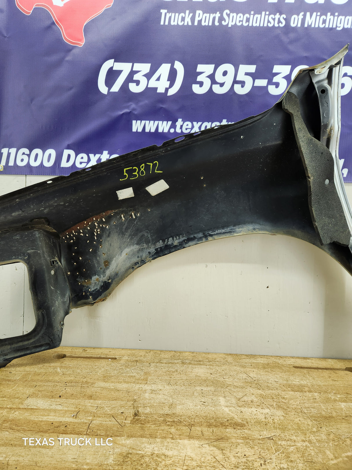 2003-2005 Dodge Ram 3rd Gen 1500 2500 3500 RH Passenger Side Fender