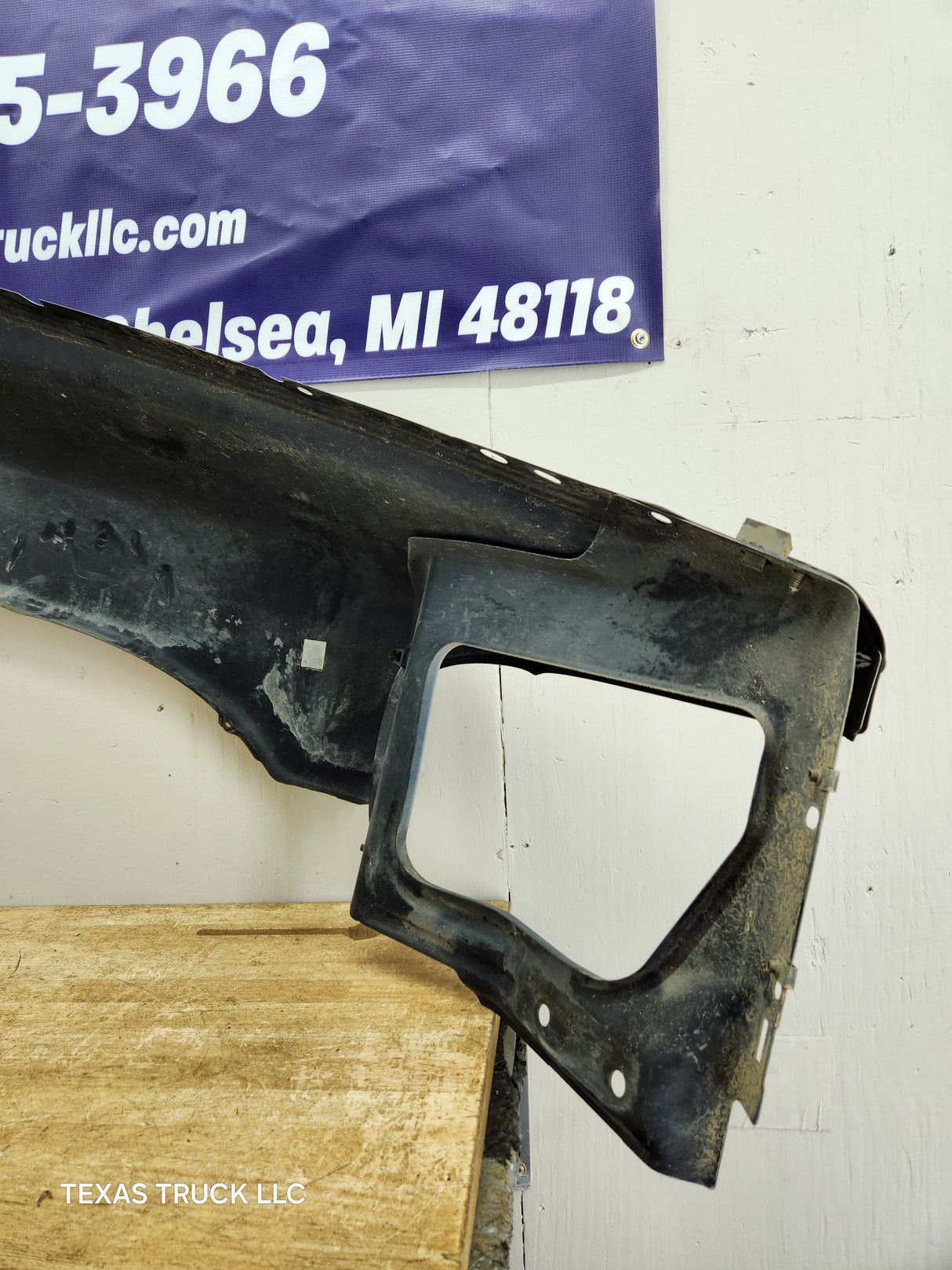 2003-2005 Dodge Ram 3rd Gen Driver Side Fender 1500 2500 3500 LH