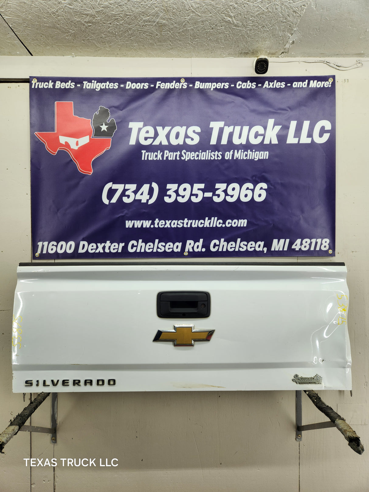 2014-2019 Chevrolet Silverado / GMC Sierra 1500 2500 3500 HD Tailgate