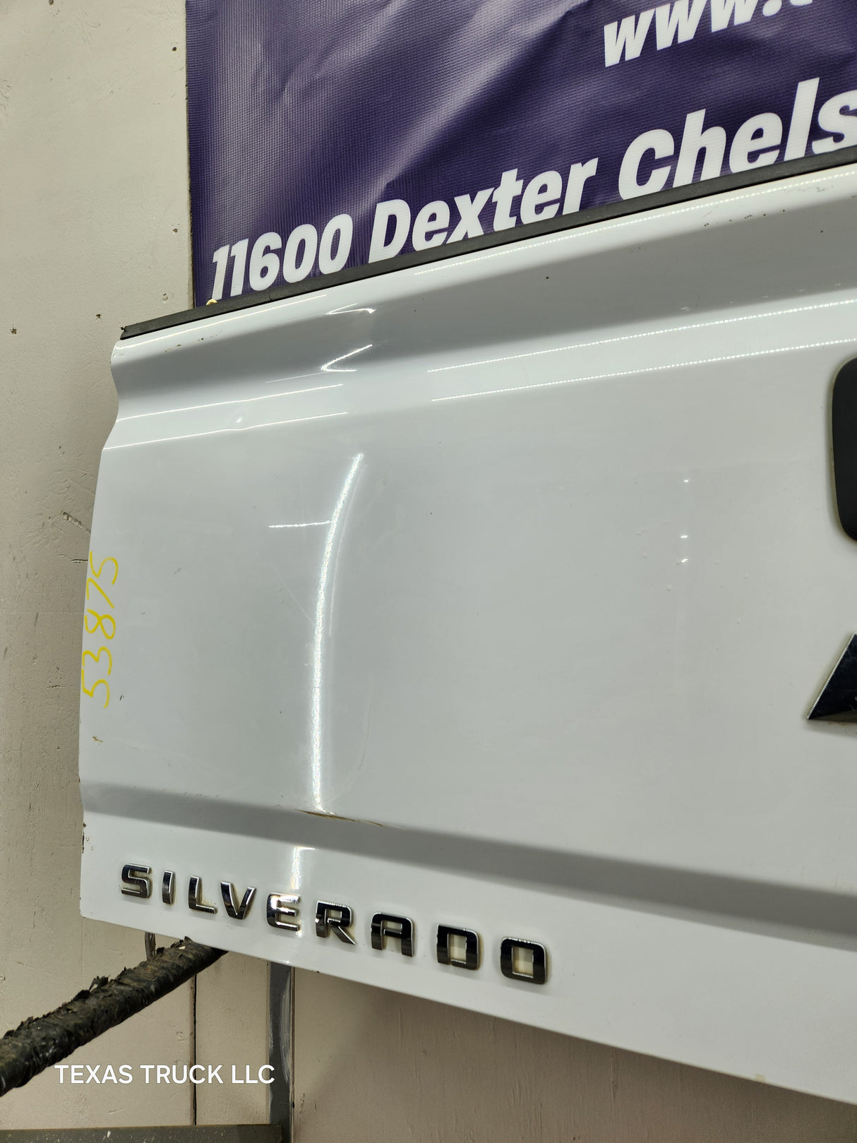 2014-2019 Chevrolet Silverado / GMC Sierra 1500 2500 3500 HD Tailgate