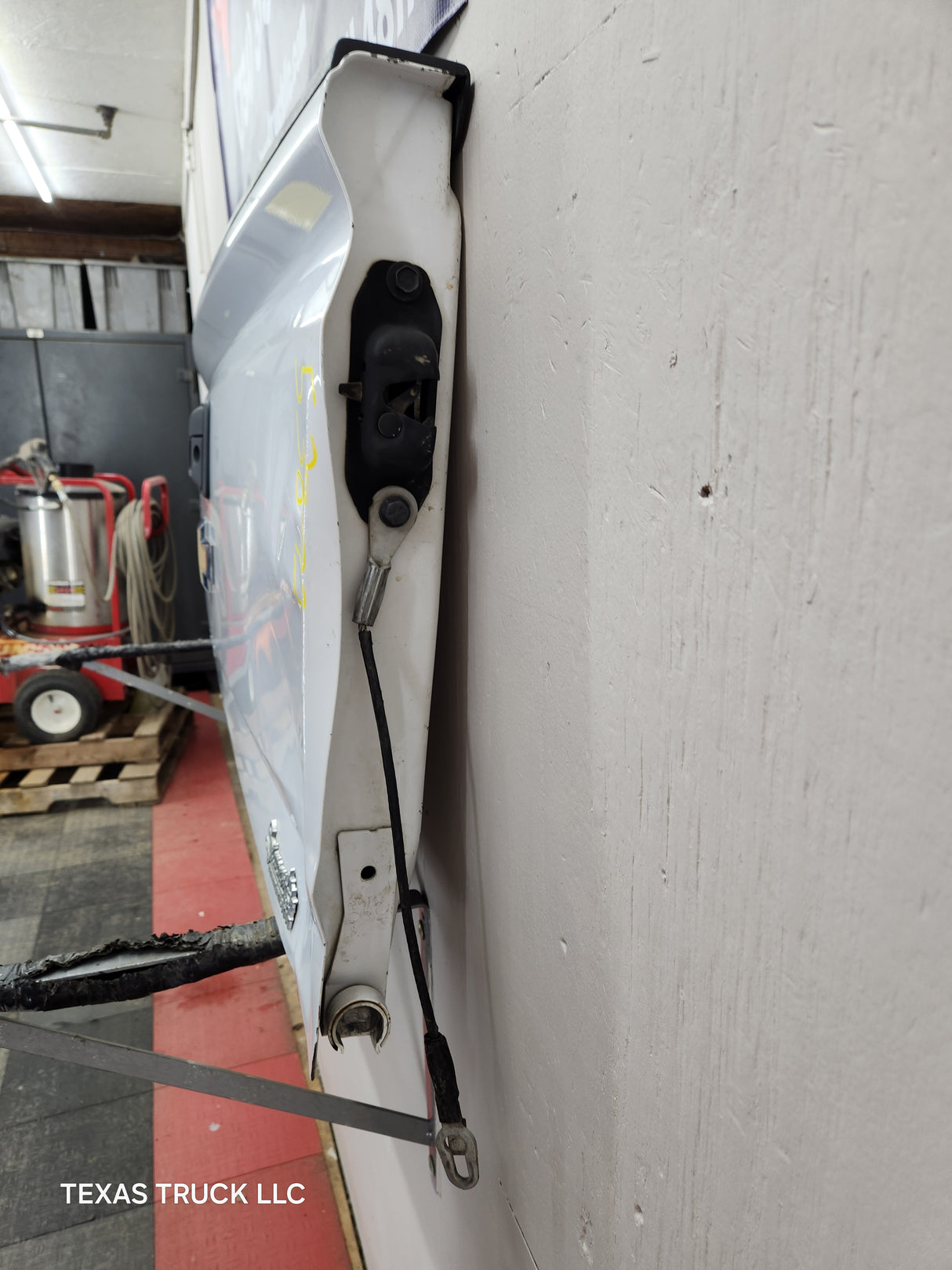 2014-2019 Chevrolet Silverado / GMC Sierra 1500 2500 3500 HD Tailgate