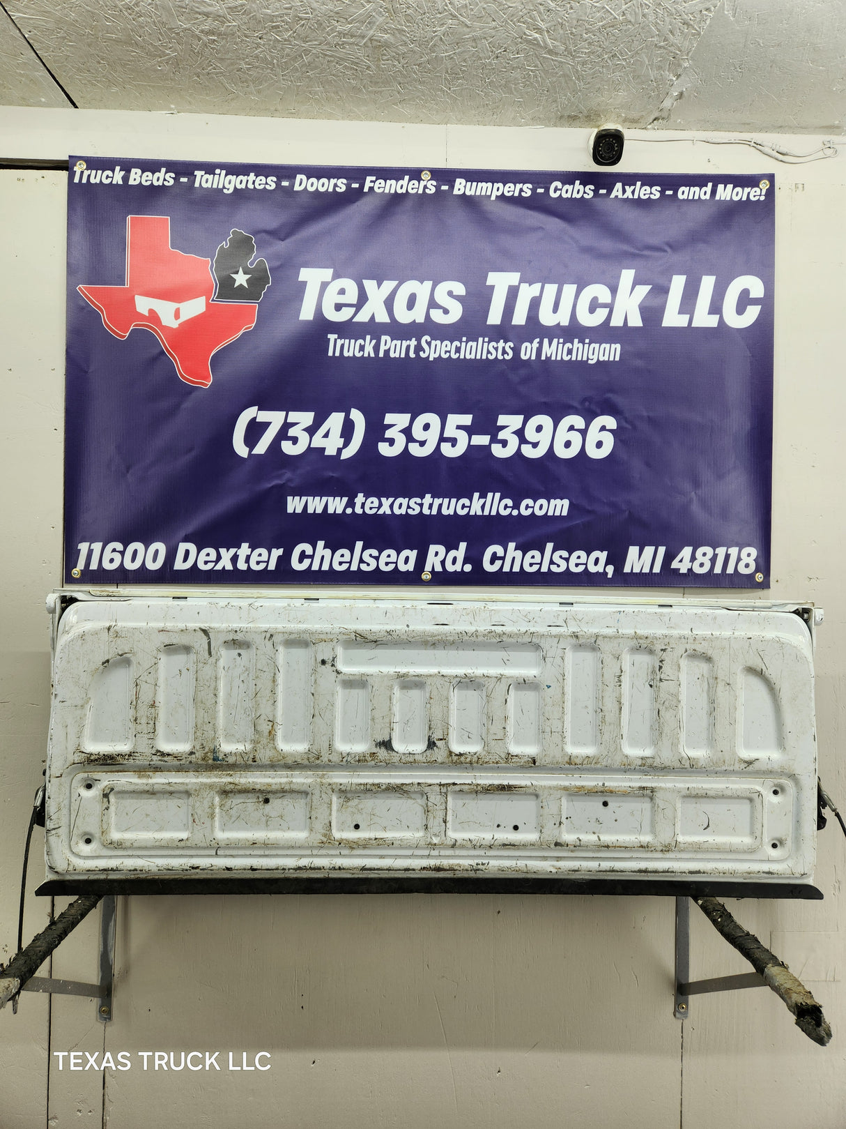 2014-2019 Chevrolet Silverado / GMC Sierra 1500 2500 3500 HD Tailgate