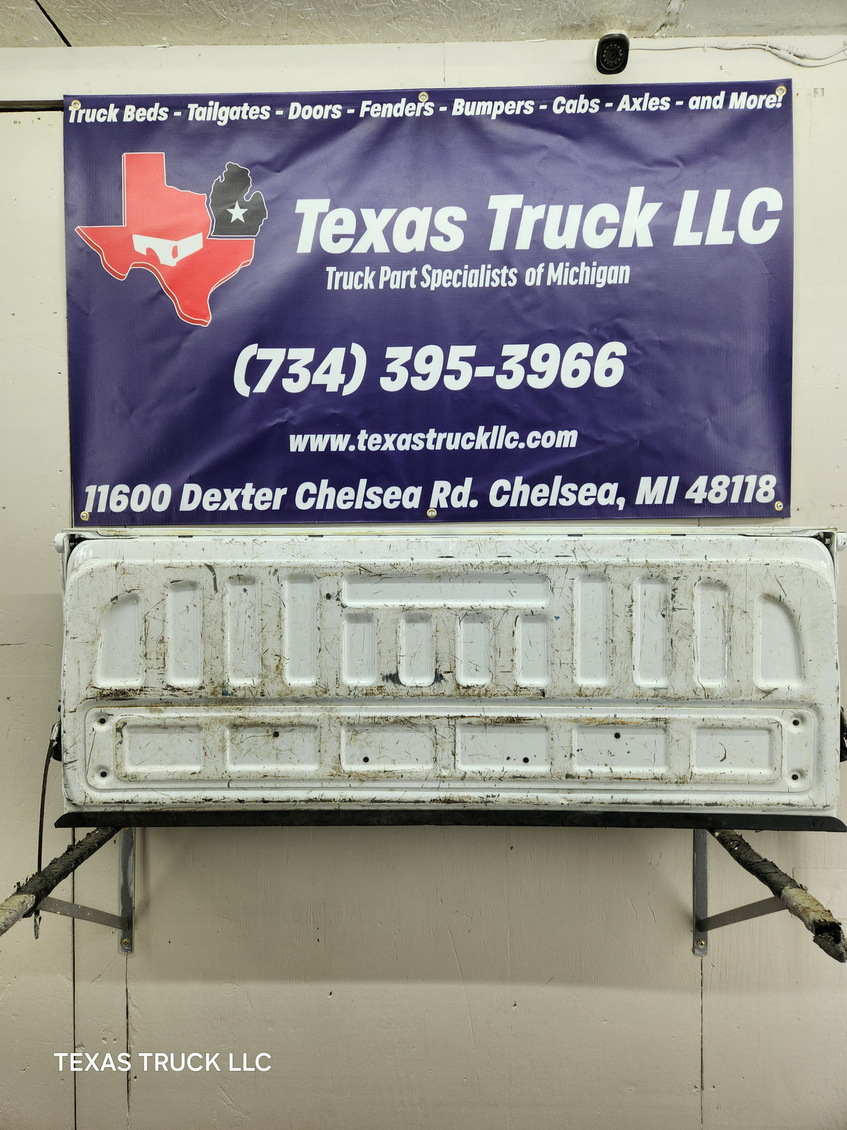 2014-2019 Chevrolet Silverado / GMC Sierra 1500 2500 3500 HD Tailgate