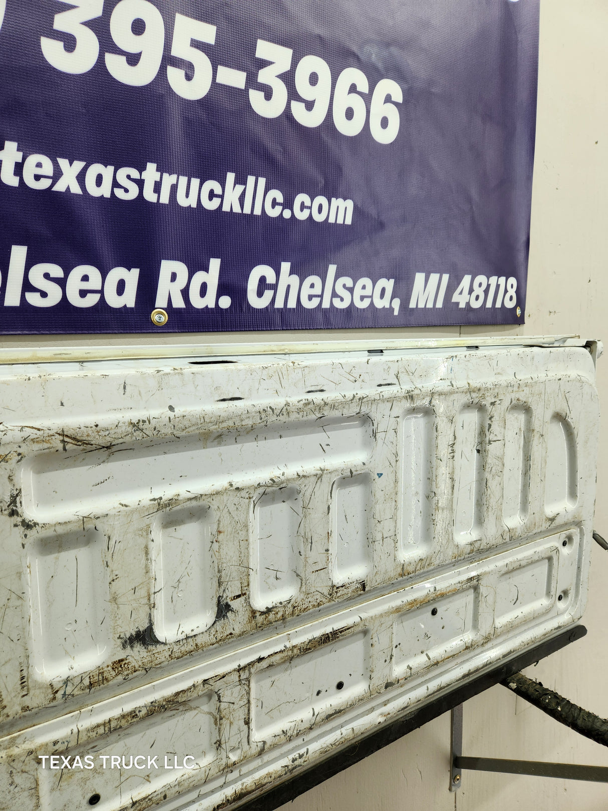 2014-2019 Chevrolet Silverado / GMC Sierra 1500 2500 3500 HD Tailgate