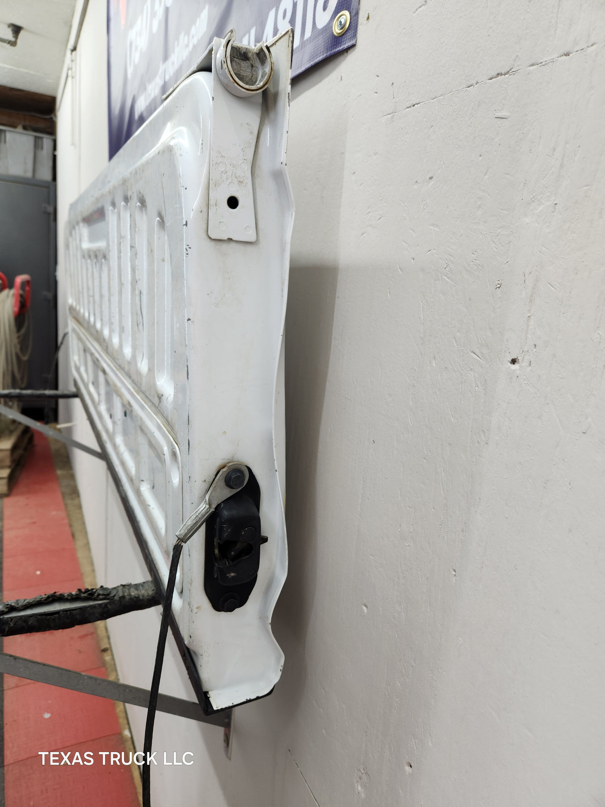 2014-2019 Chevrolet Silverado / GMC Sierra 1500 2500 3500 HD Tailgate