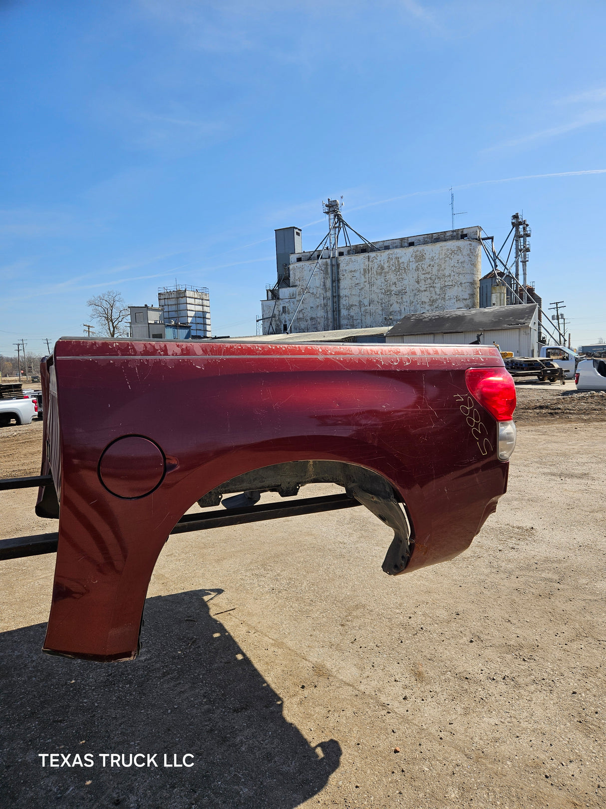 2007-2013 Toyota Tundra 5' 7" Short Truck Bed