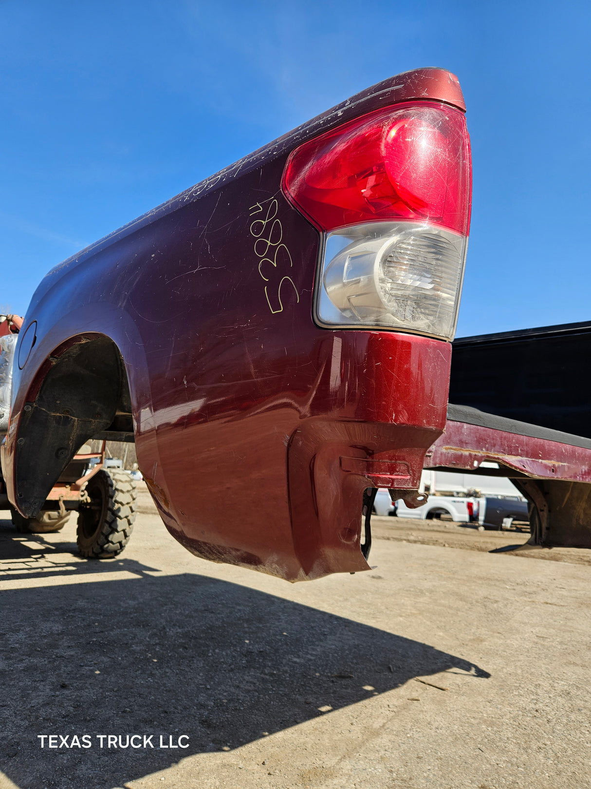 2007-2013 Toyota Tundra 5' 7" Short Truck Bed