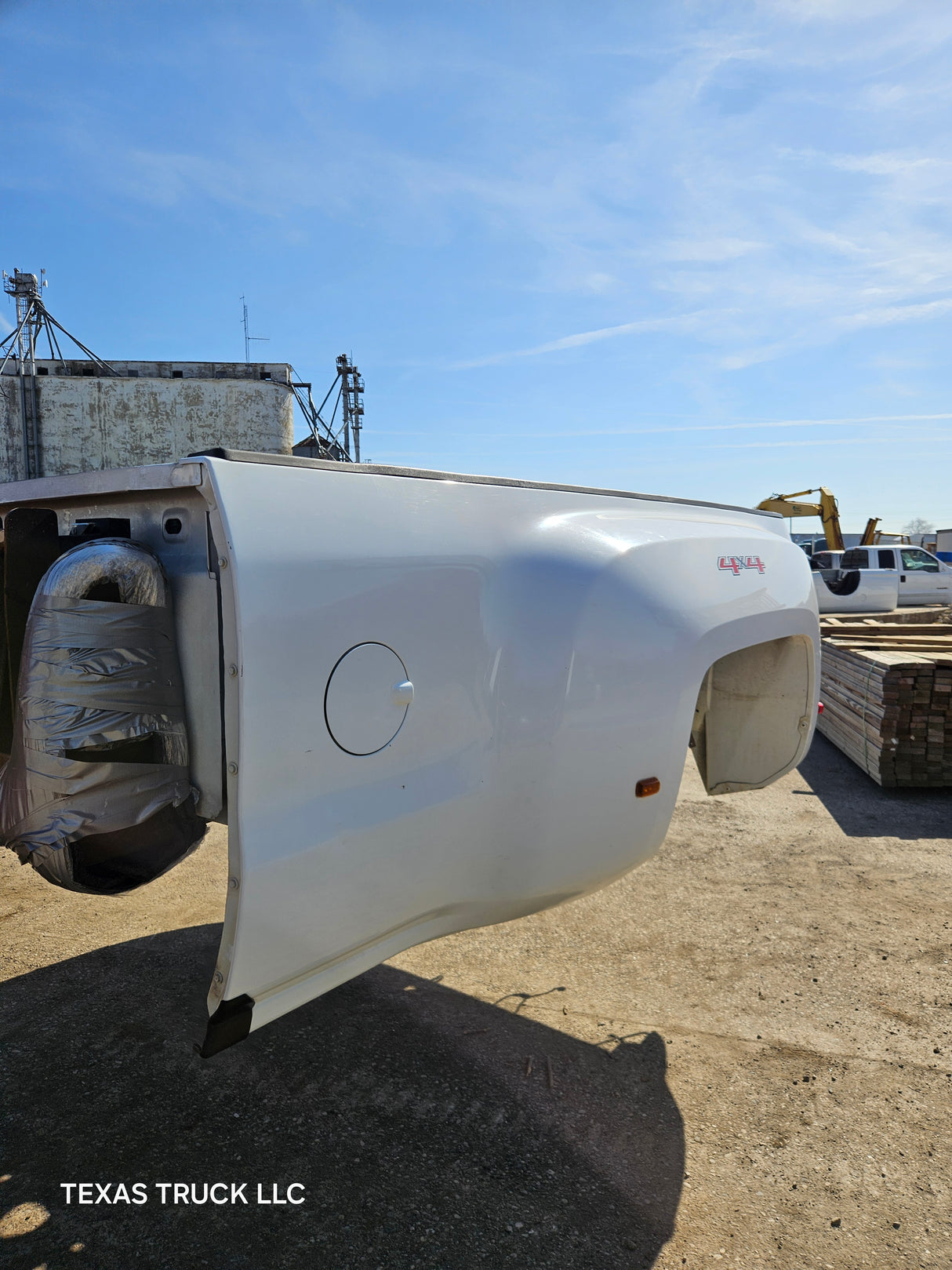 2014-2019 Chevrolet Silverado / GMC Sierra 3500 HD 8' Dually Truck Bed
