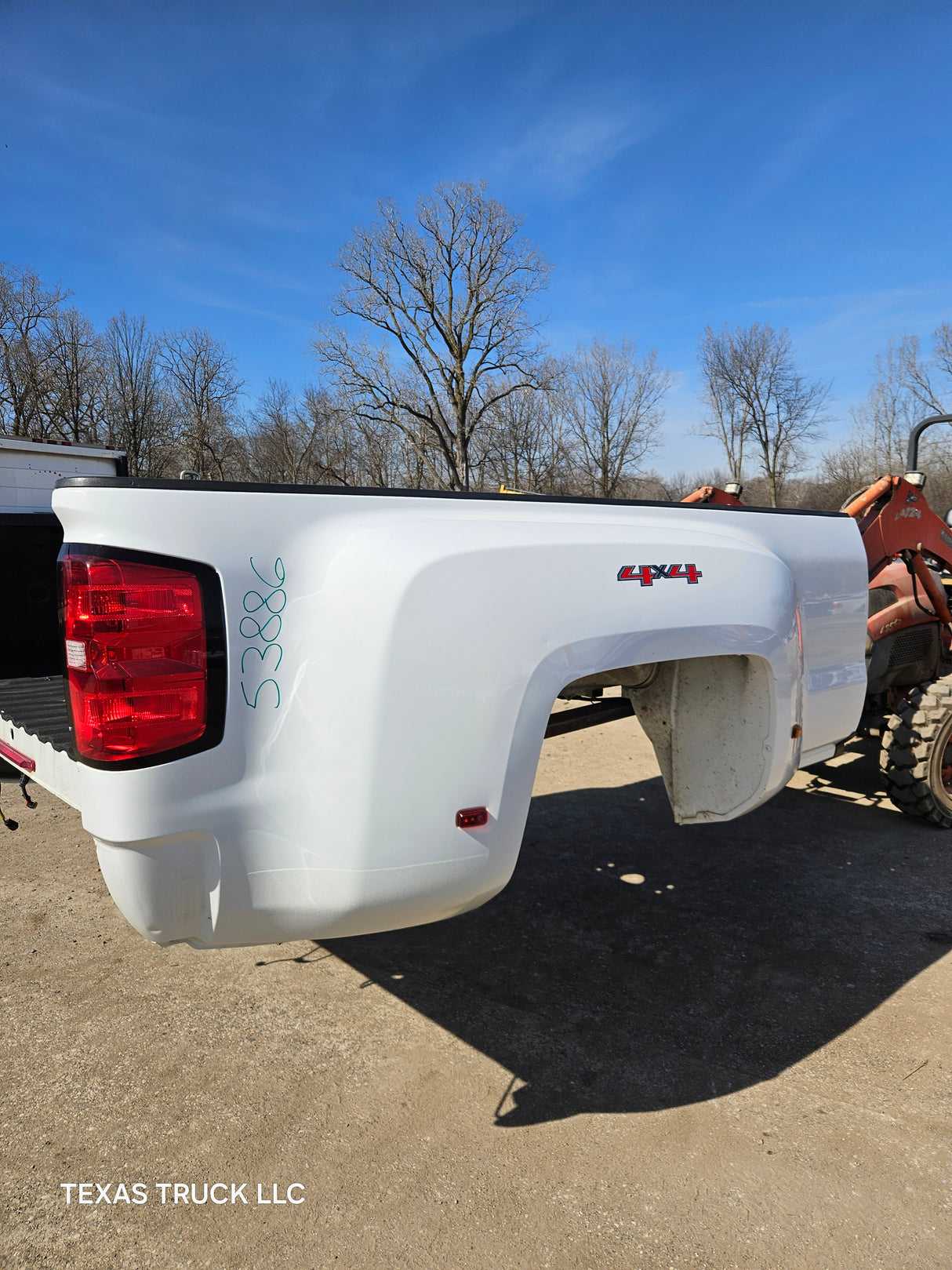 2014-2019 Chevrolet Silverado / GMC Sierra 3500 HD 8' Dually Truck Bed
