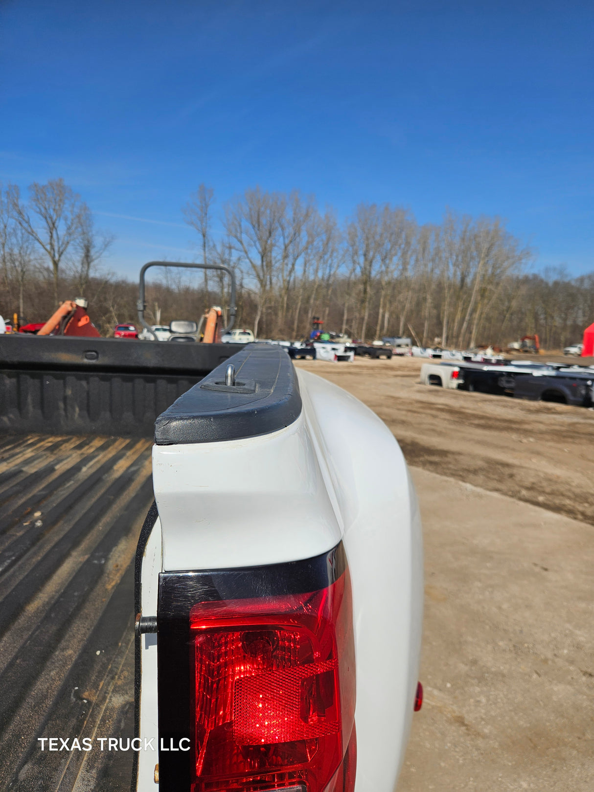 2014-2019 Chevrolet Silverado / GMC Sierra 3500 HD 8' Dually Truck Bed