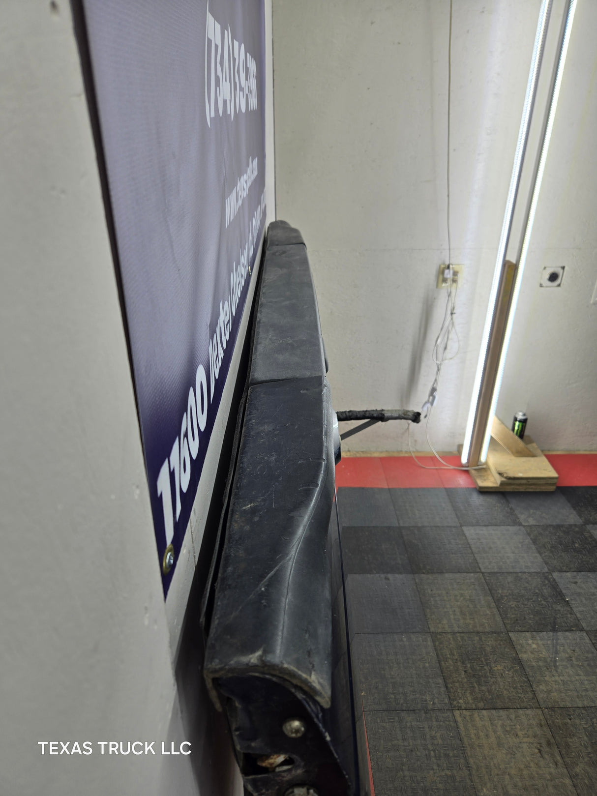 2008-2016 Ford Super Duty Tailgate with step F250 F350 F450 F550