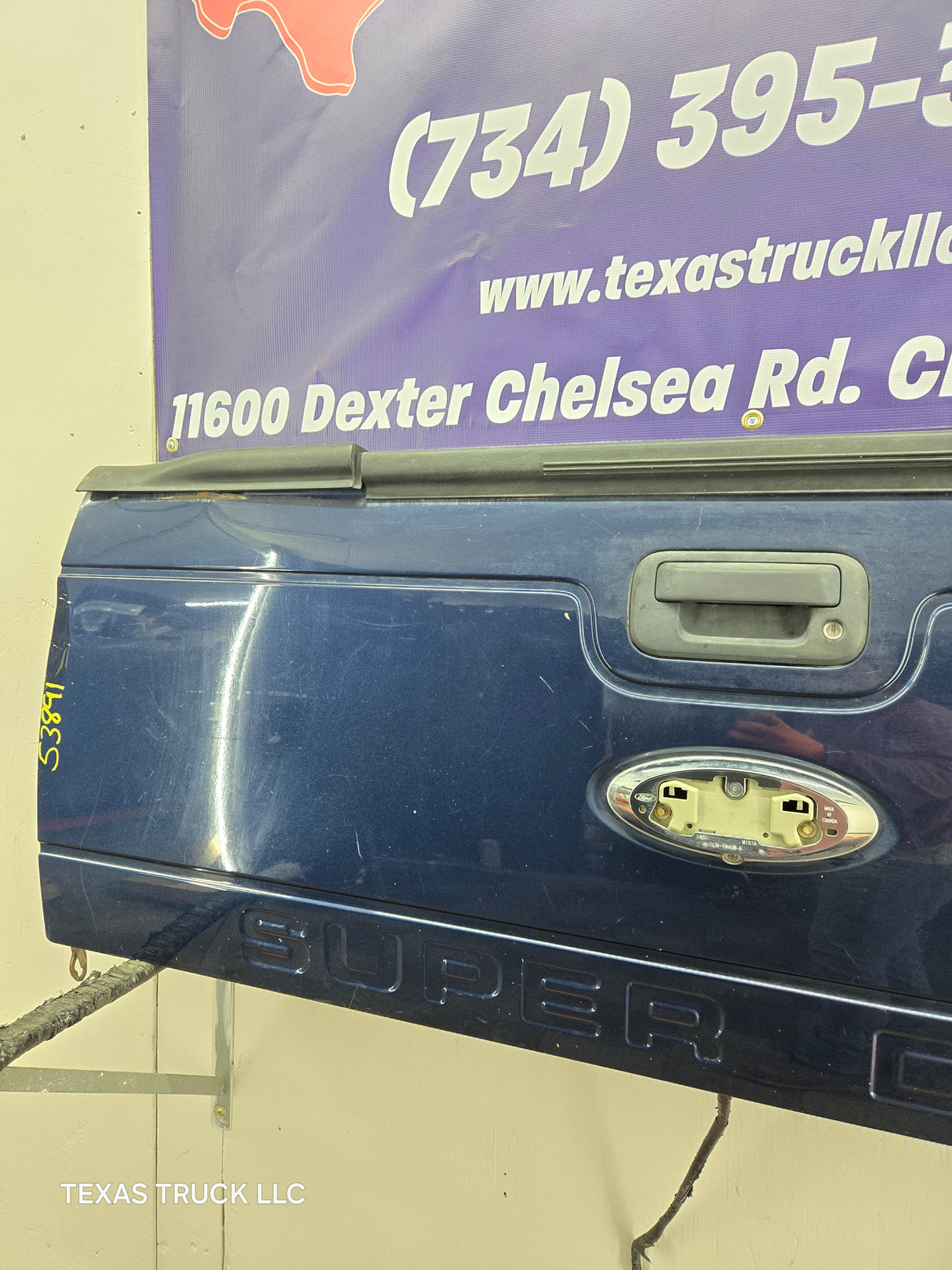 2008-2016 Ford Super Duty Tailgate with step F250 F350 F450 F550