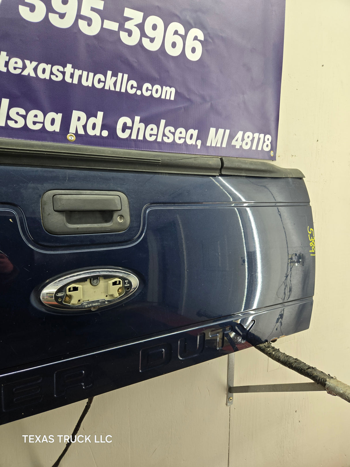 2008-2016 Ford Super Duty Tailgate with step F250 F350 F450 F550