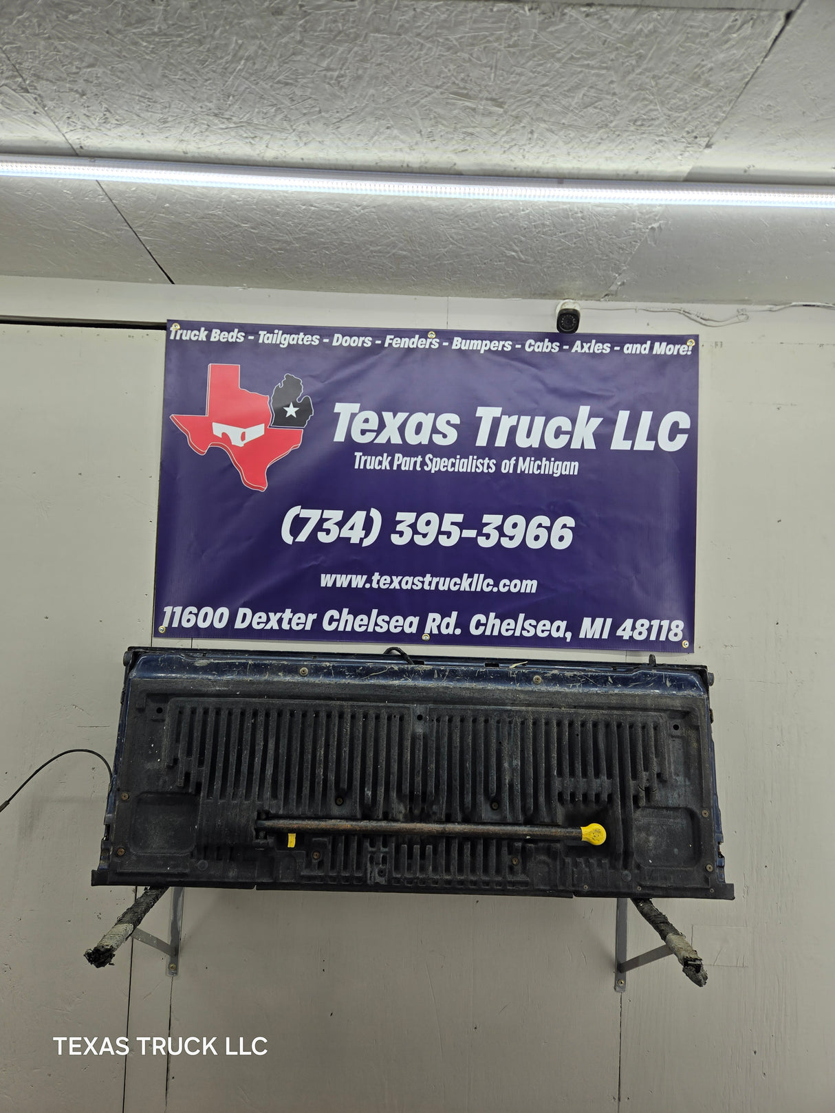 2008-2016 Ford Super Duty Tailgate with step F250 F350 F450 F550